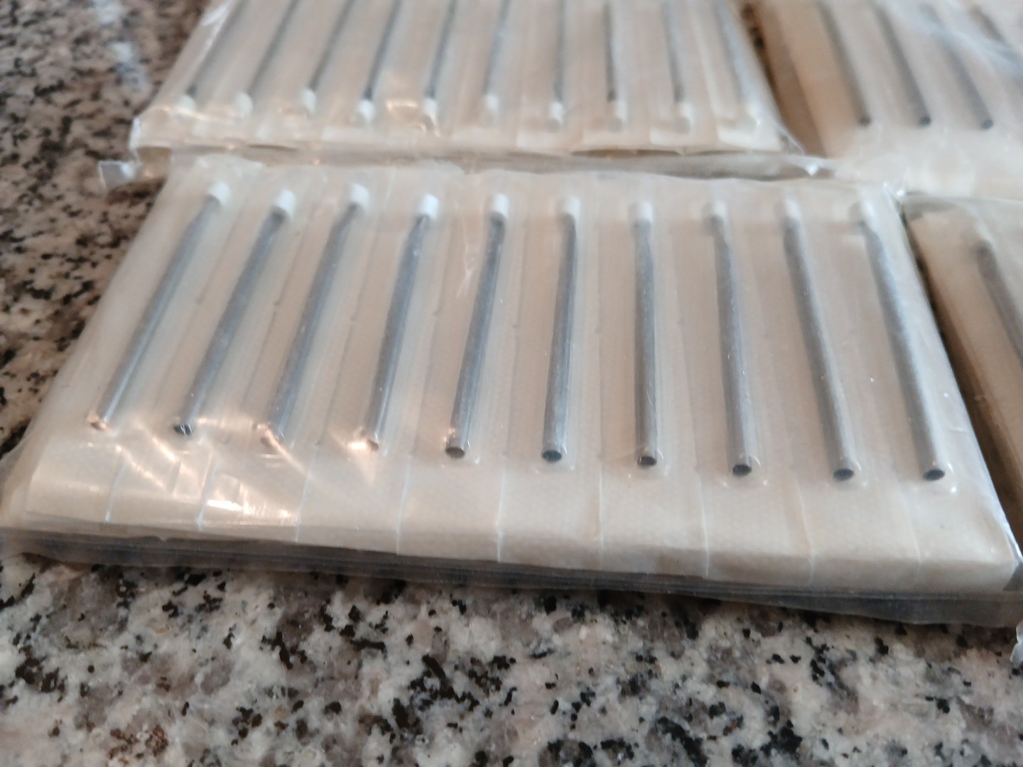 Lot Multiple gauge body Piercing Needles Look!! 100s!!