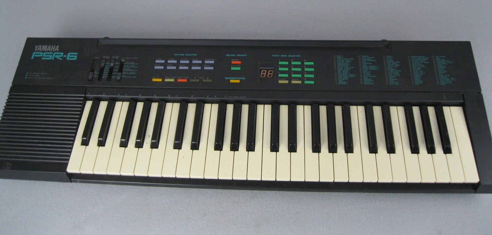 Yamaha PSR 6 Portatone Piano Keyboard Synthesizer with Adapter, OG Booklet