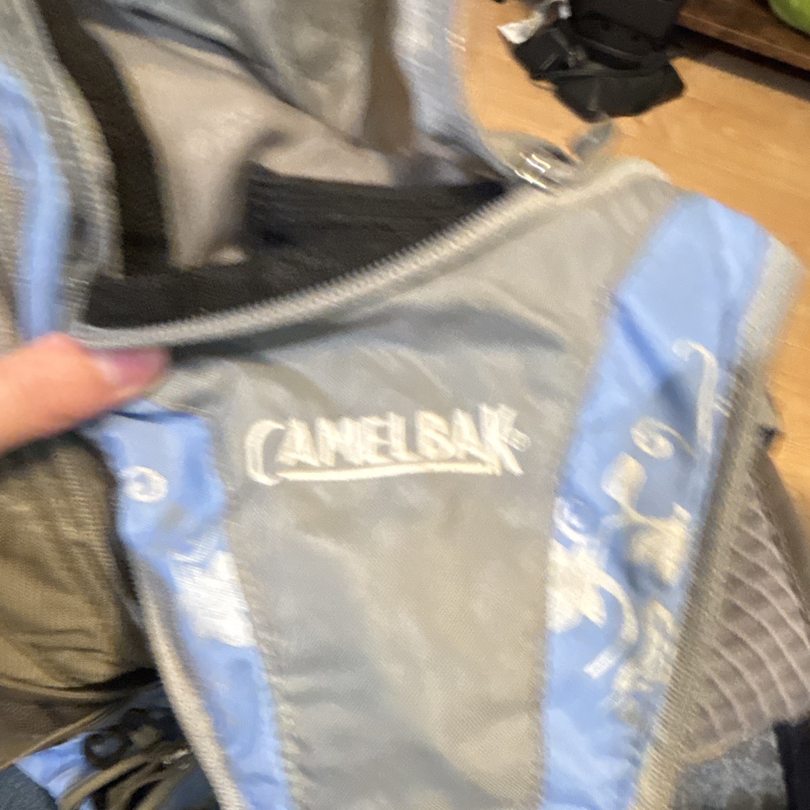 CamelBak Adjustable Padded Lightweight Hydration Backpack 0-5L Gray/Blue Zip