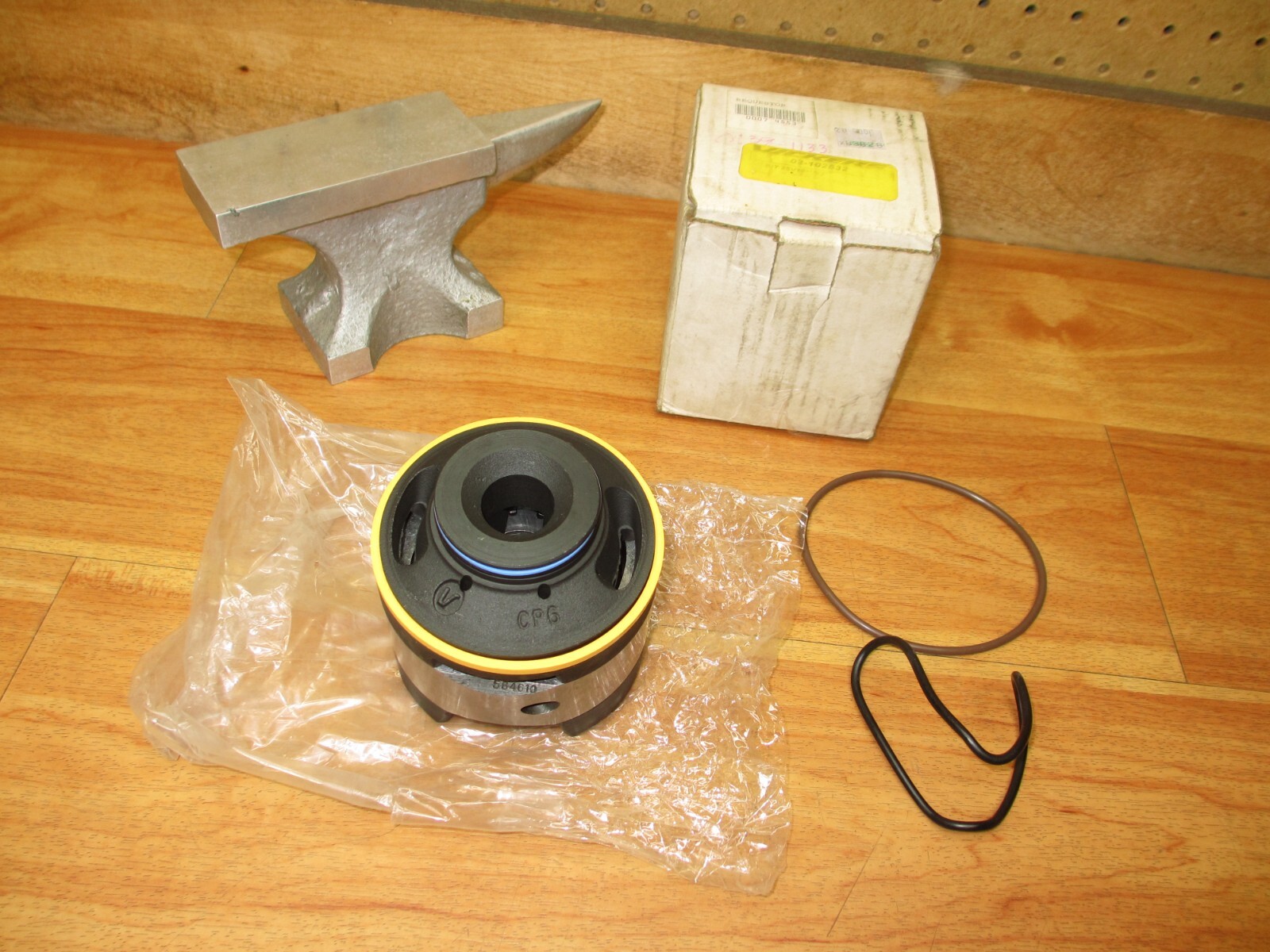 Vickers 02-102532 *NEW* Hydraulic Vane Pump Cartridge 25V12 *GENUINE OEM*
