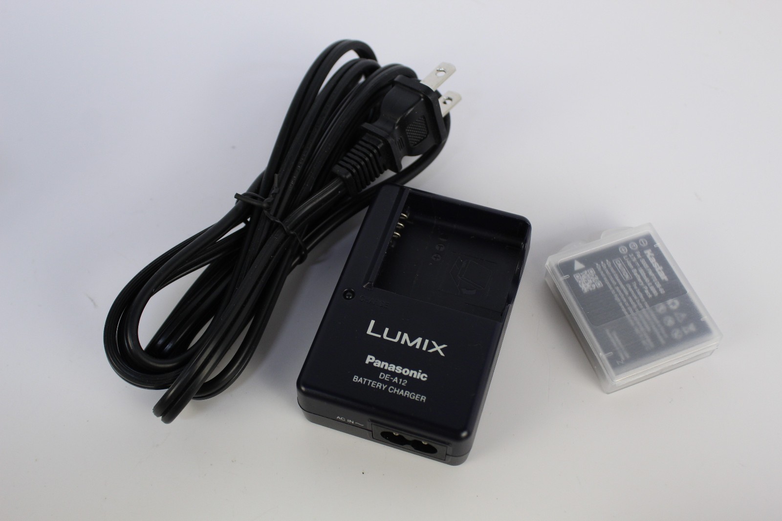 Panasonic Lumix DMC-LX1 8.4MP Digital Camera