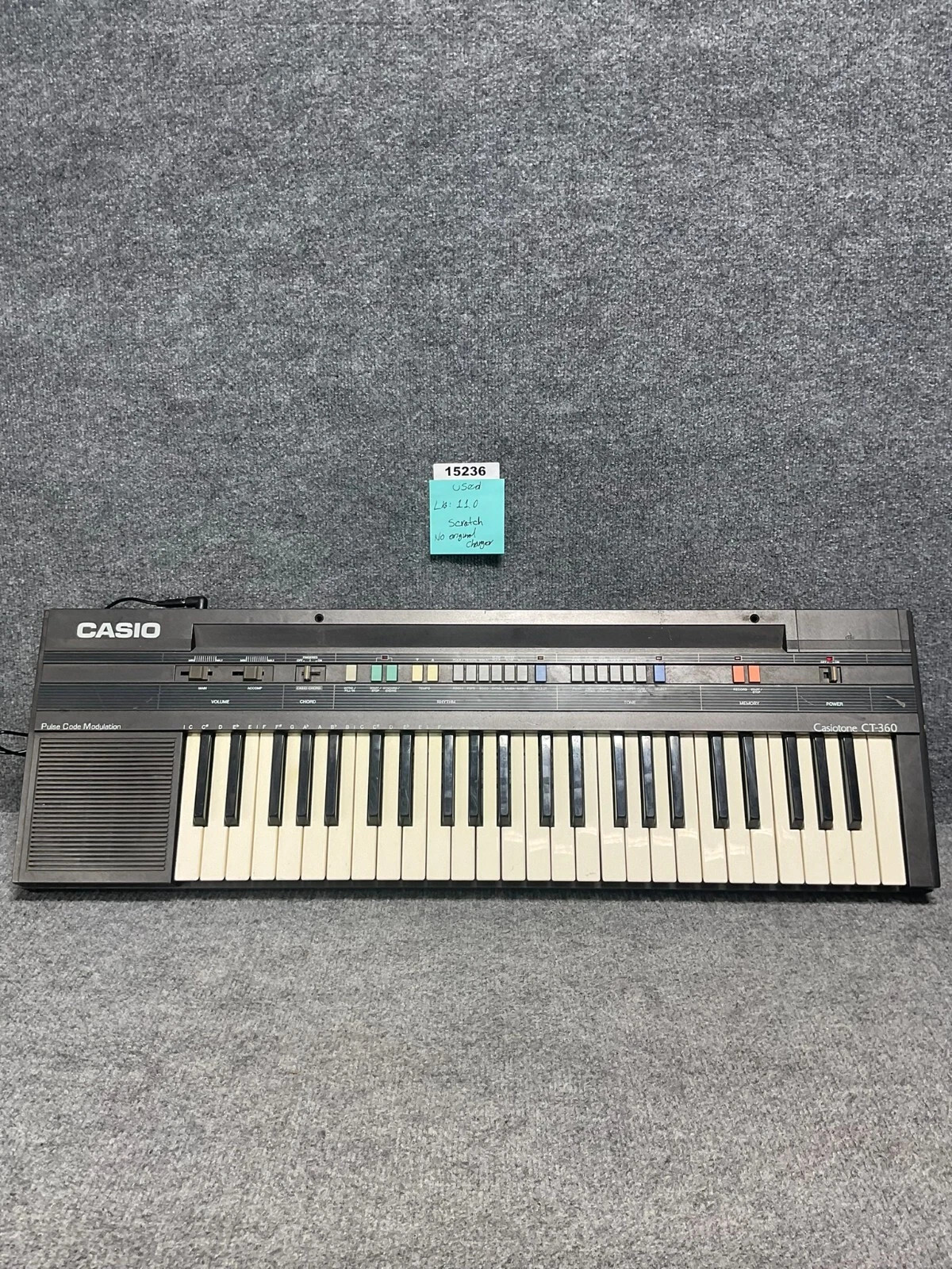 Casio CT-360 Casiotone PCM Synthesizer Keyboard Used