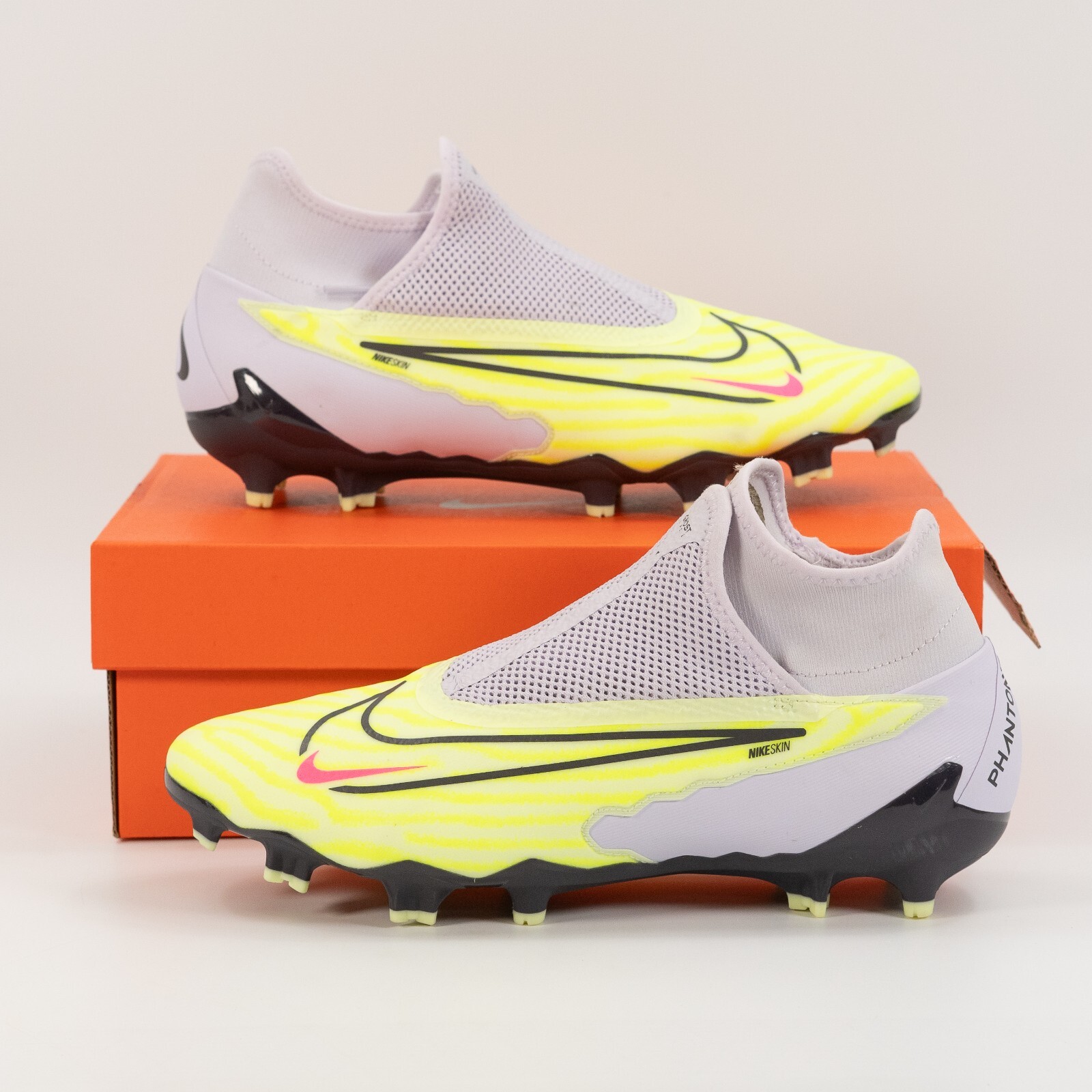 Nike Phantom GX Pro Dynamic DF FG Soccer Cleat DD9465-705 Multi-Size