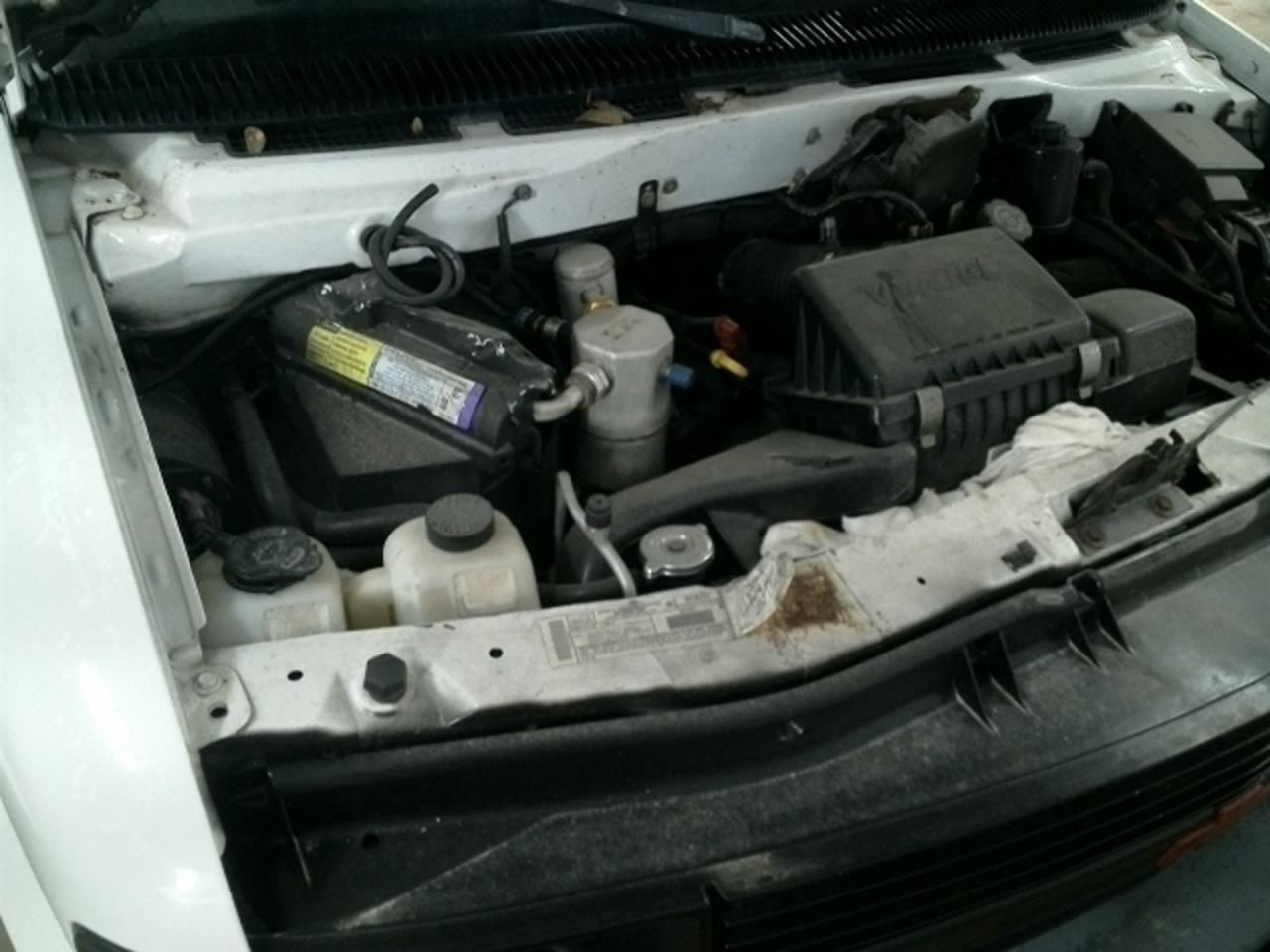 ASTROVAN 2001 Fuse Box Cabin 104858694