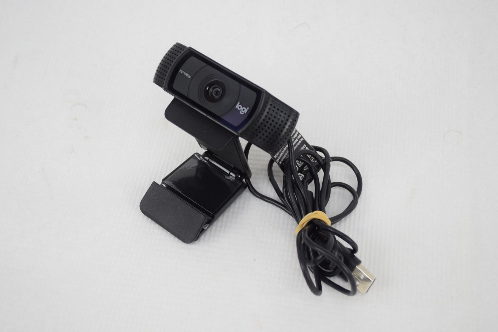 Logitech VU0060 HD 1080p 30FPS Wired Webcam