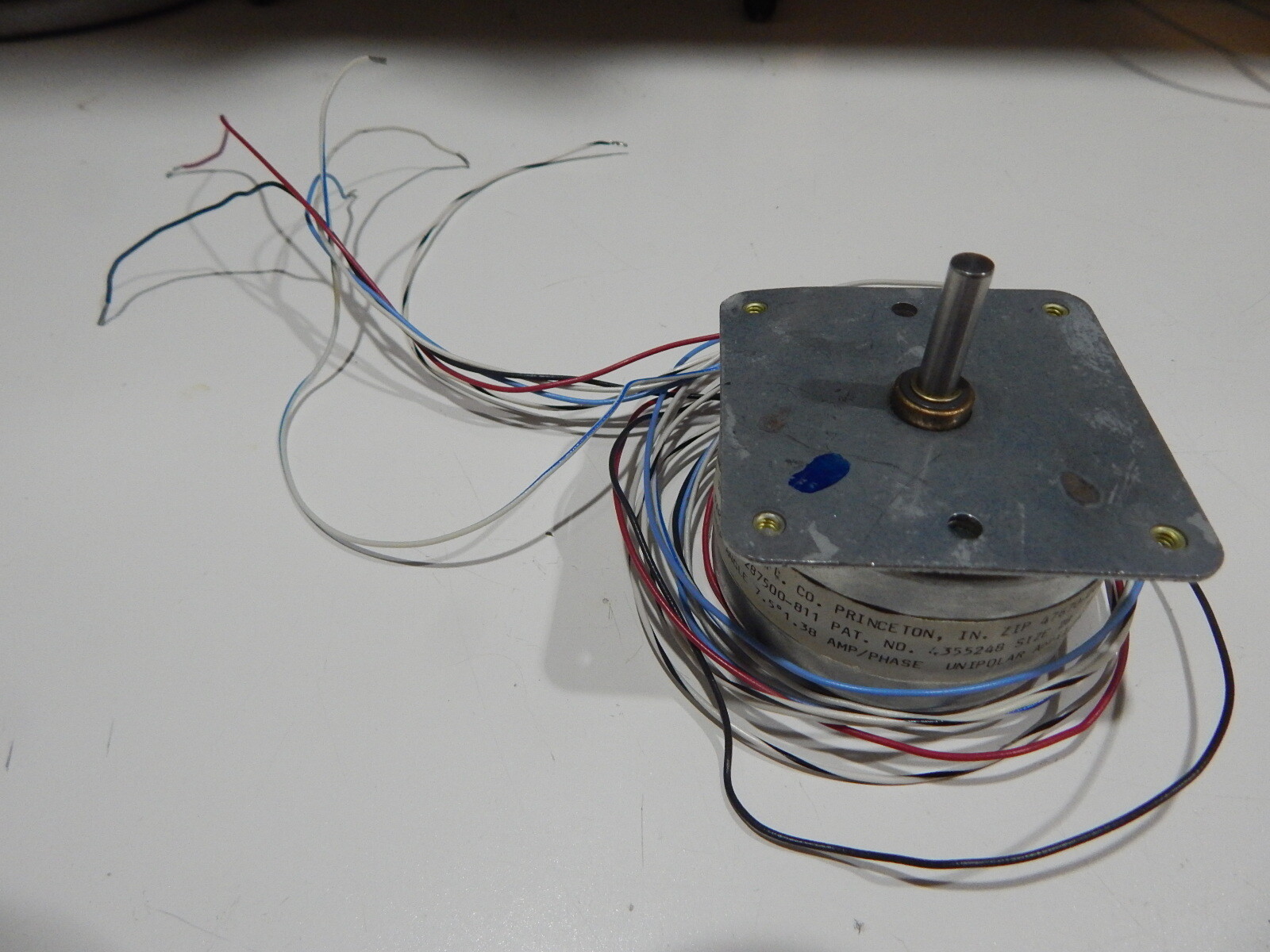 HANSEN 47670-0023 SIZE 28 5VDC 3.6 OHM STEPPER MOTOR ROBOTICS - FAST SHIPPING