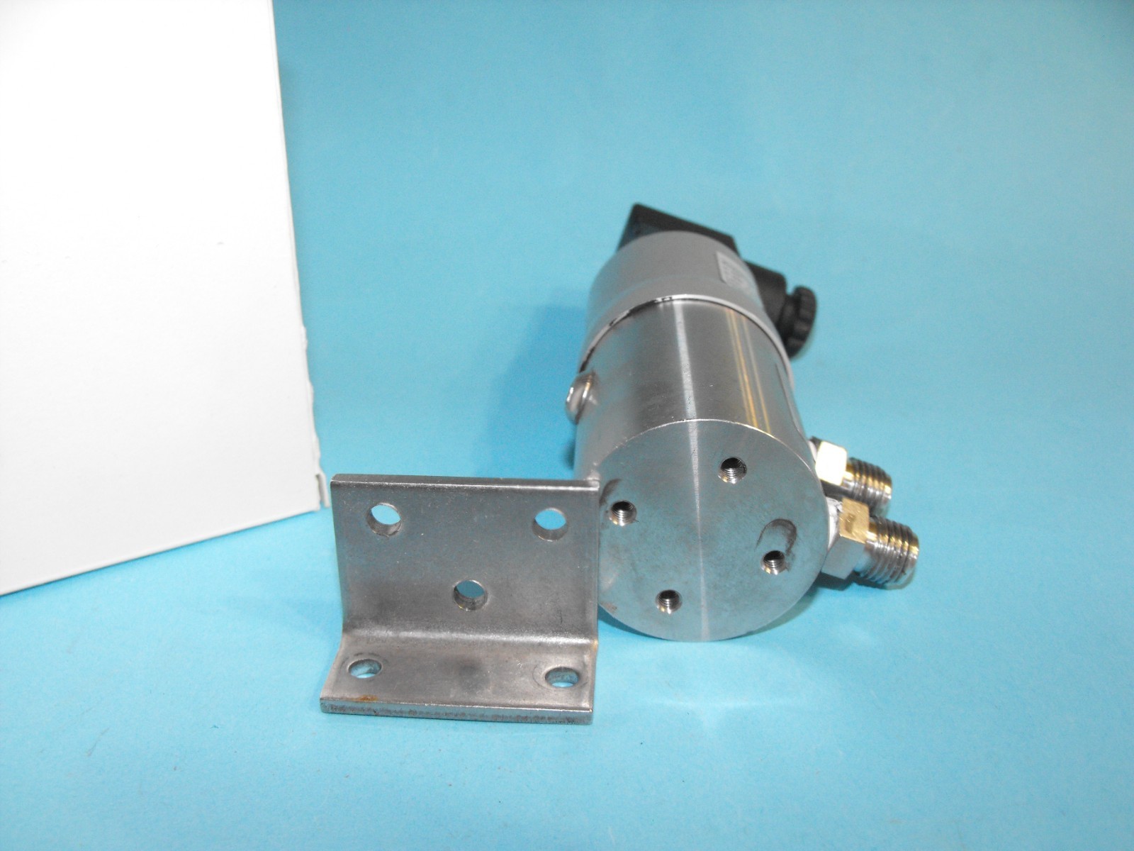 Siemens 7MF1641-3AC00-1AA0.Differential Pressure Transmitter.USED