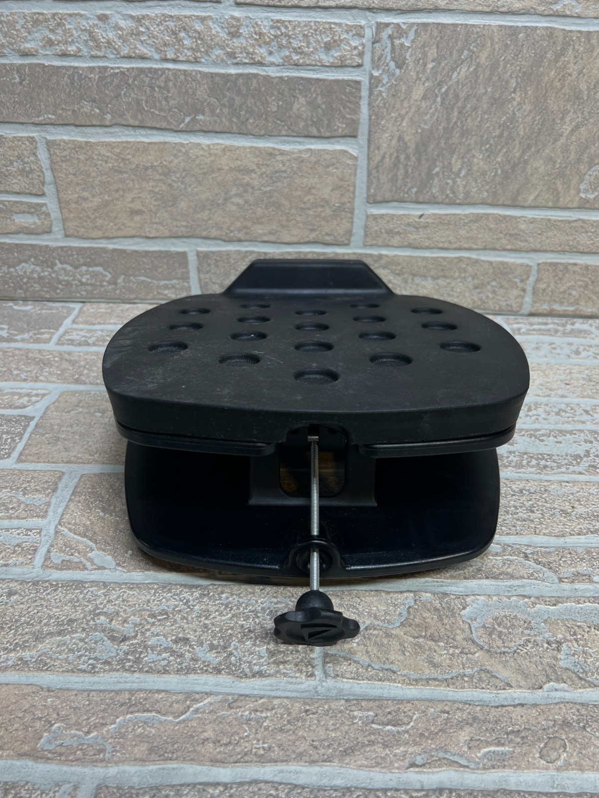 Ultimate Support MS-80 MS Series Professional Studio Monitor Stand