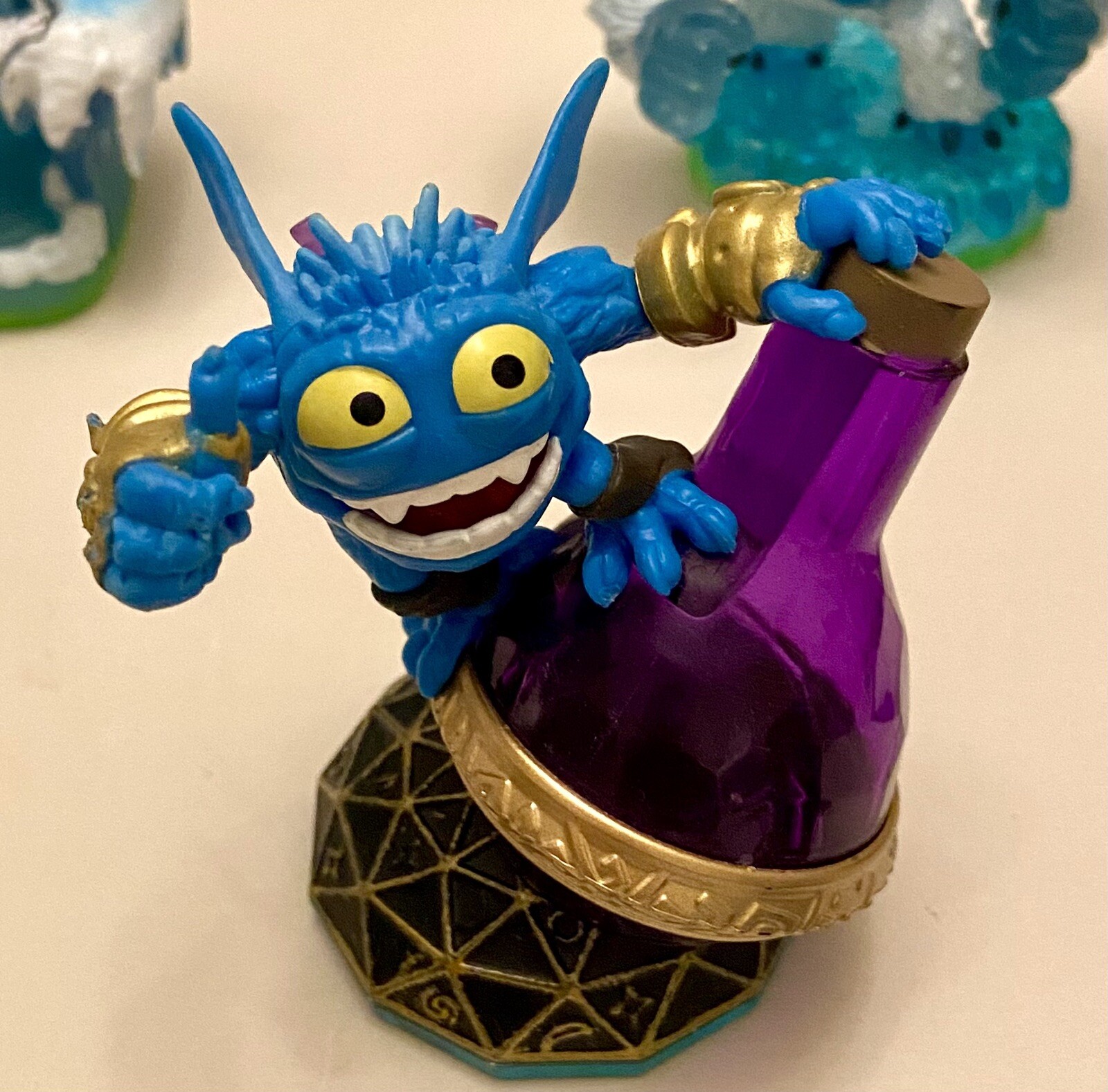 Skylanders Figures Lot of 15