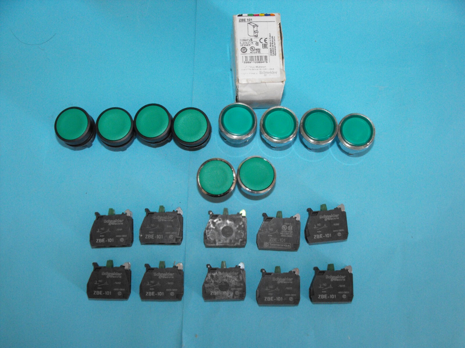 Schneider Electric.TELEMECANIQUE ZB4BA3+ZB4BH033+ZB5AA3+ZBE-101.(LOT10PCS).NEW