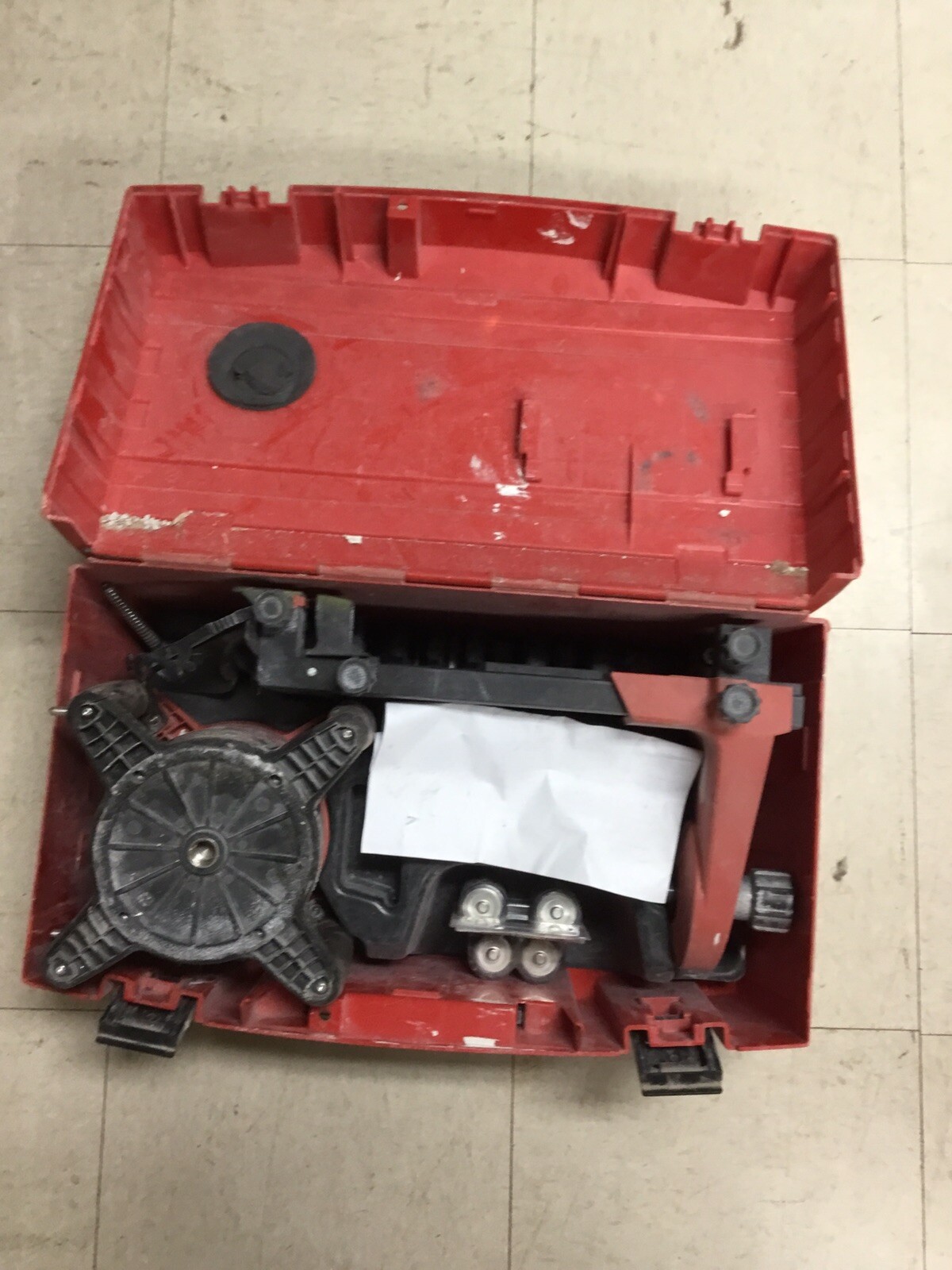 Hilti Pri2 W/wall Mount + Case *READ*
