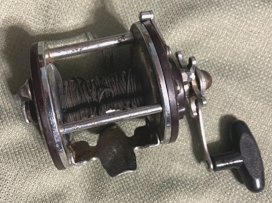 vintage PENN  PEER  (NO 109) LEVEL WIND FISHING REEL open face WORKS GREAT rare