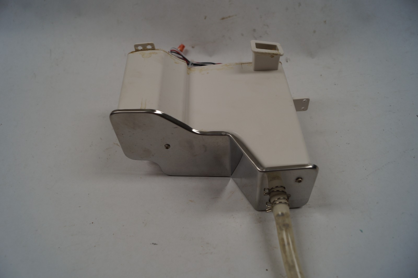 GE Profile Opal 1.0 Nugget Ice Maker - Upper Water Tank w/ Float Sensor B333