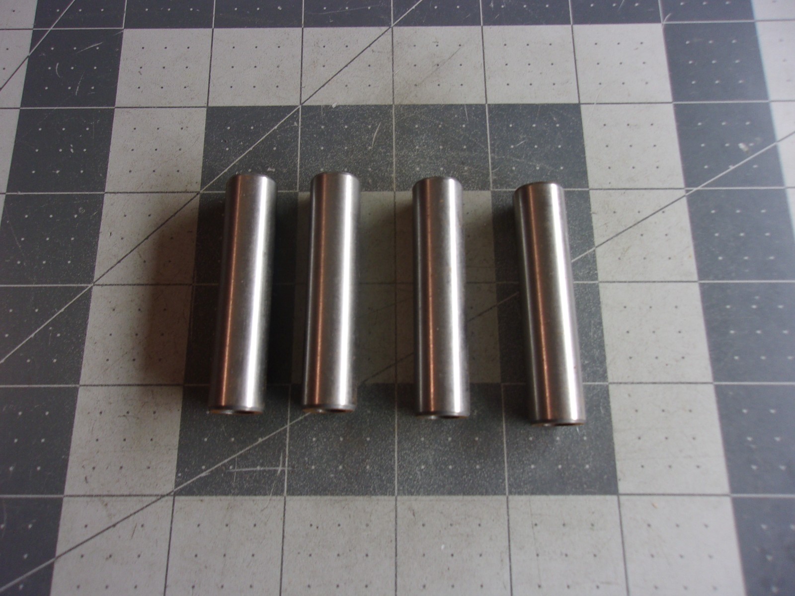 SBI 140-8040 (4) Valve Guides '91-'93 GMC Sonoma L4 151CI 2.5L
