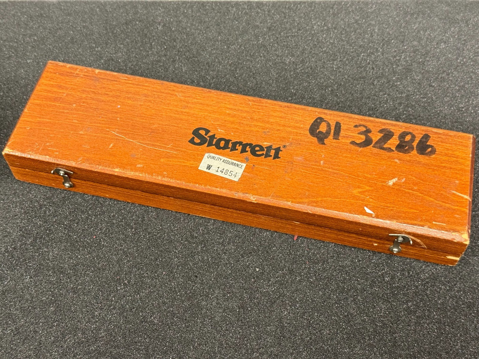 Starrett Model C359 Universal Bevel Protractor 6" Blade Vernier Protractor