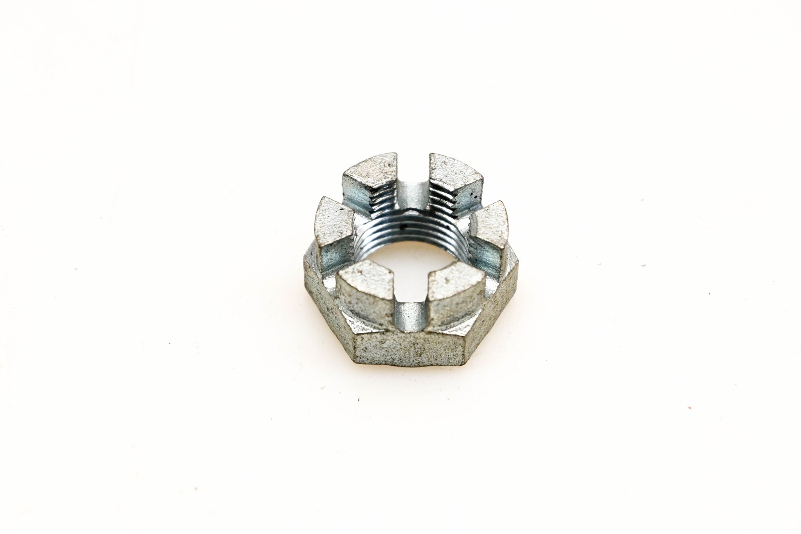 Mack 21AX45 Castle Nut NOS