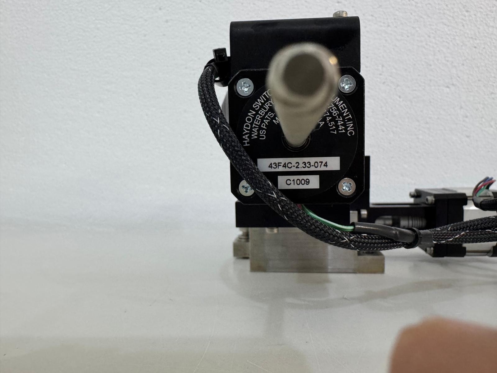 Amnis ImageStream X Motorized Objective Turret Assembly with Olympus UPlanFL N 4