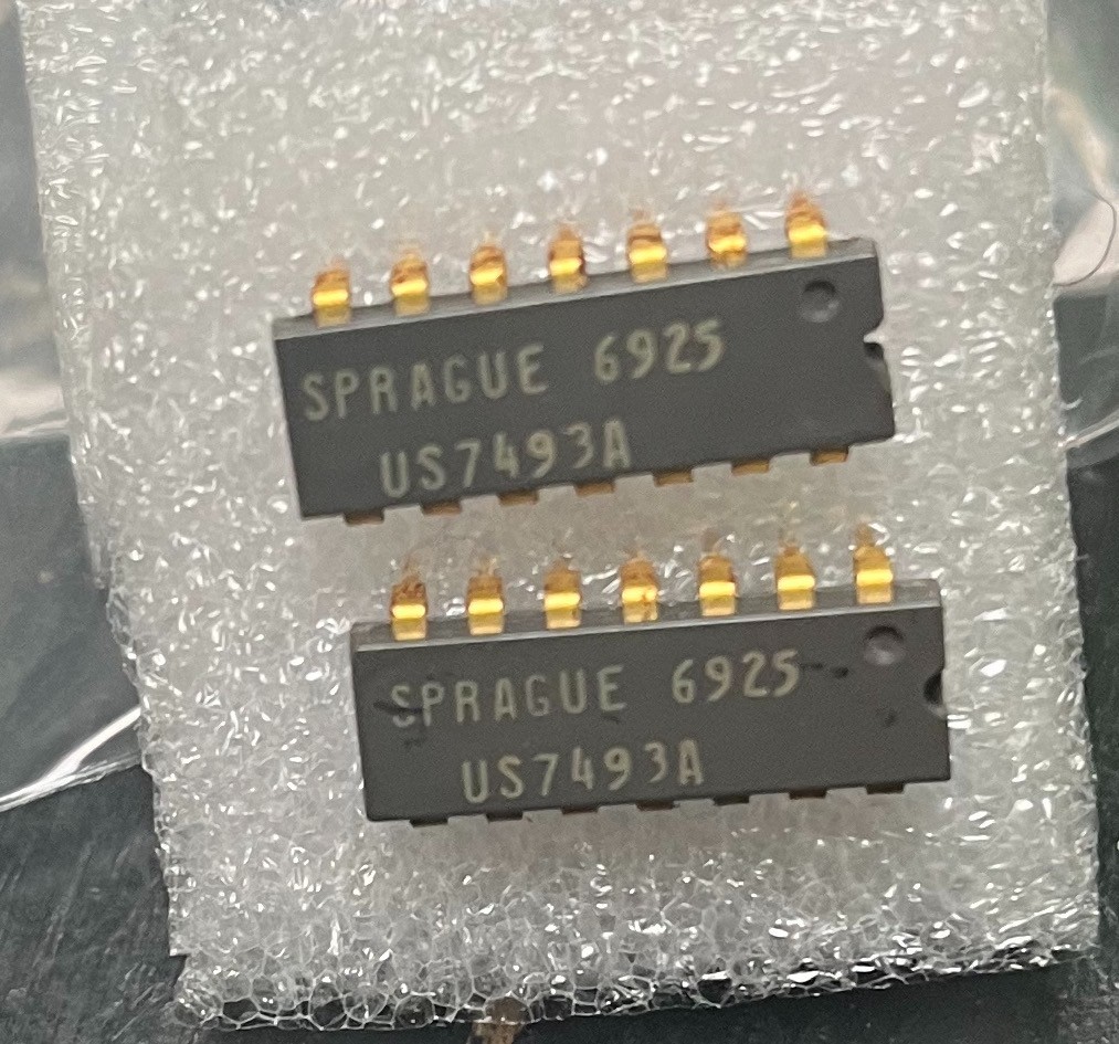 2 pcs Sprague US7493A 14 PIN DIP IC