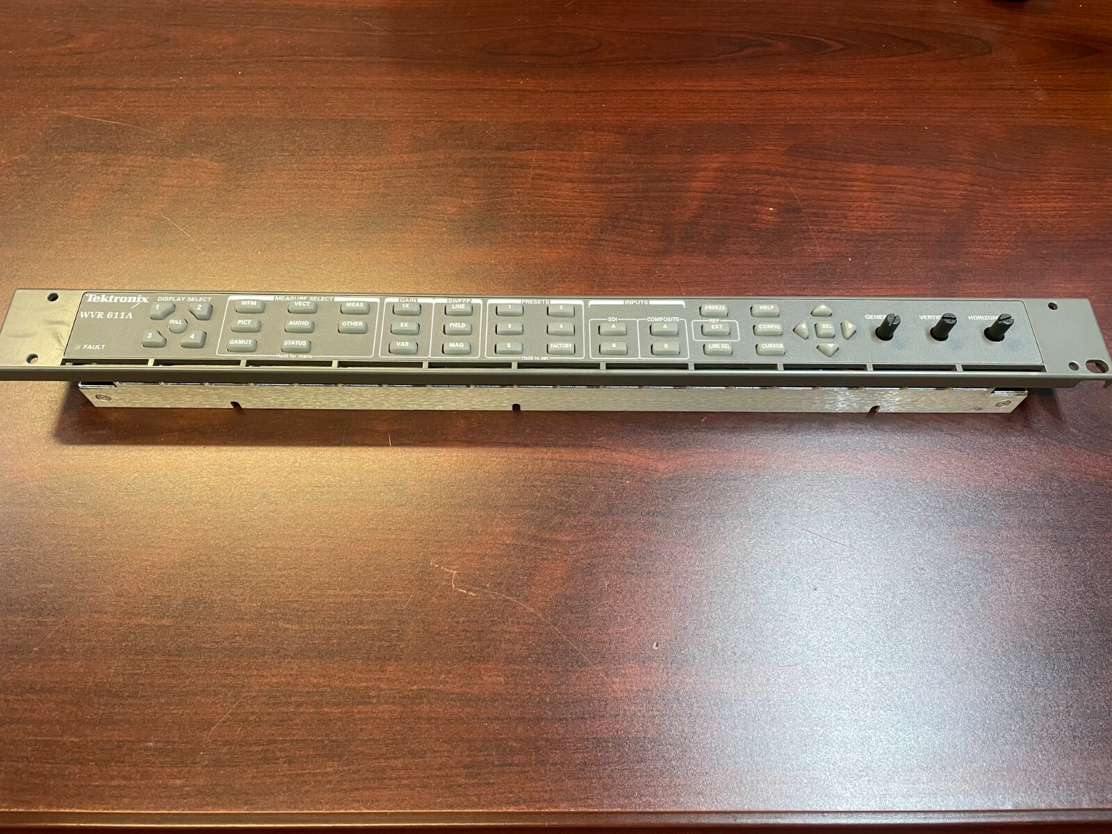 Tektronix WVR611A Front Panel Composite Waveform Rasterizer