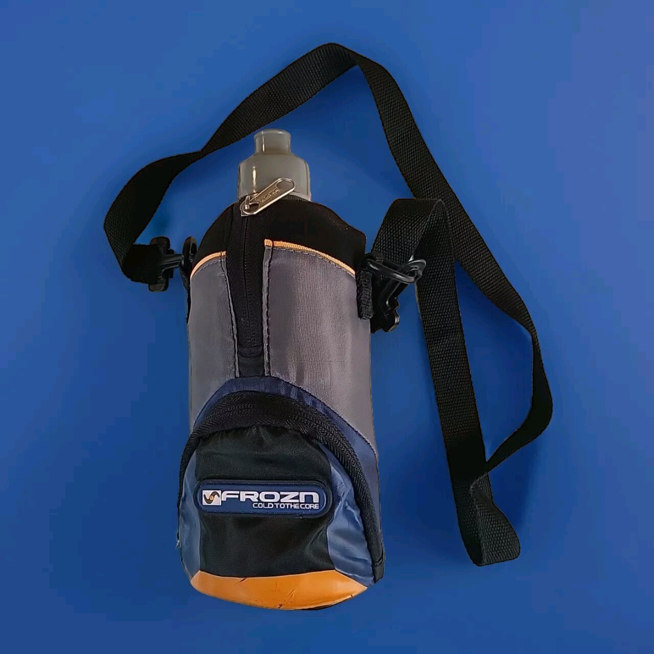 Frozn Insulated Jug Cold To The Core 1 Liter Bottle and Cover F17