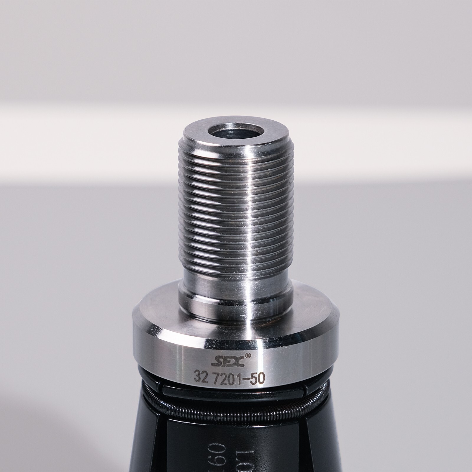 BT30-90° Internal Thread Pull Claw 4 Petal Clamp Pull Claw for CNC Machine
