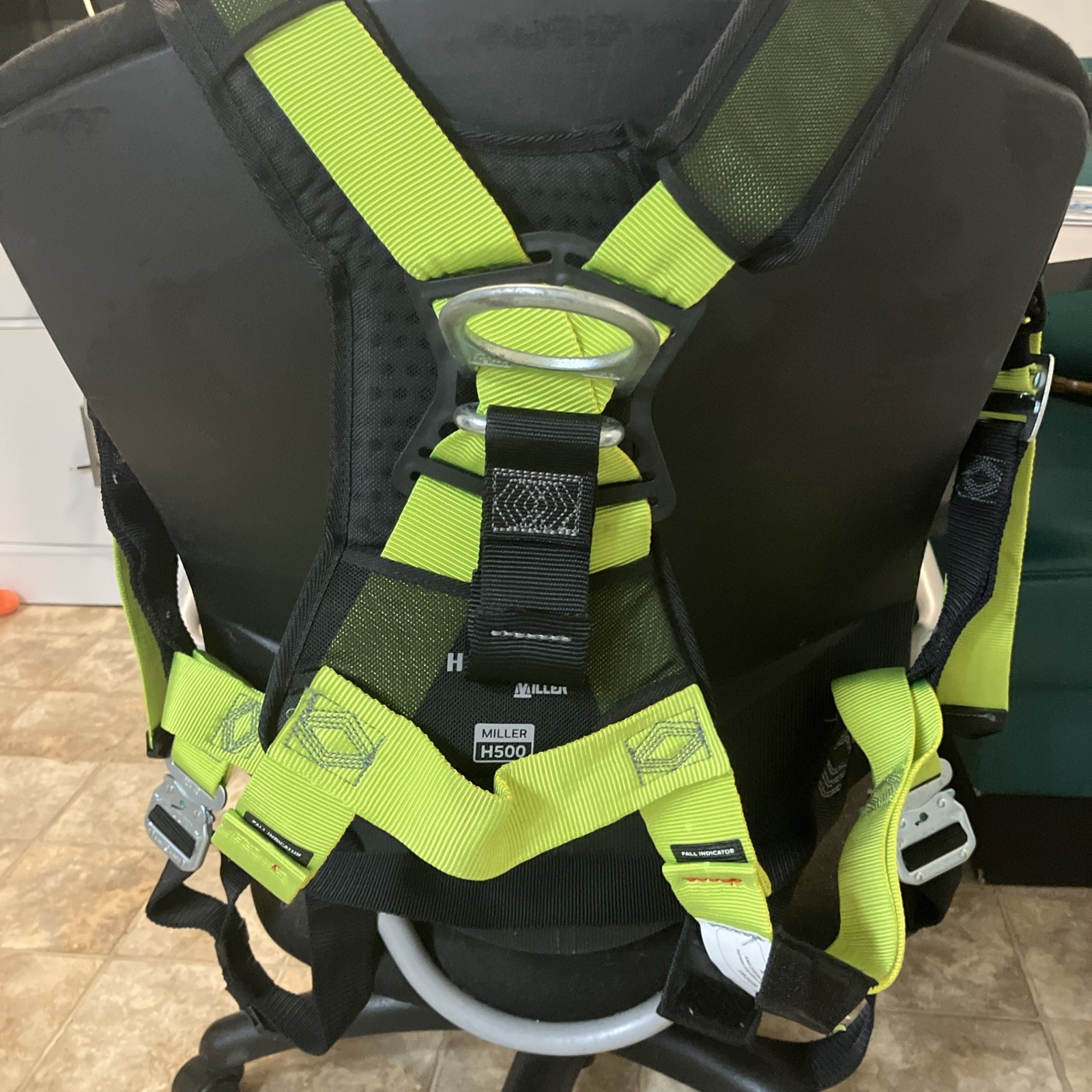 HONEYWELL MILLER H5IC221002 Safety Harness,Universal Harness Sizing 60ML68