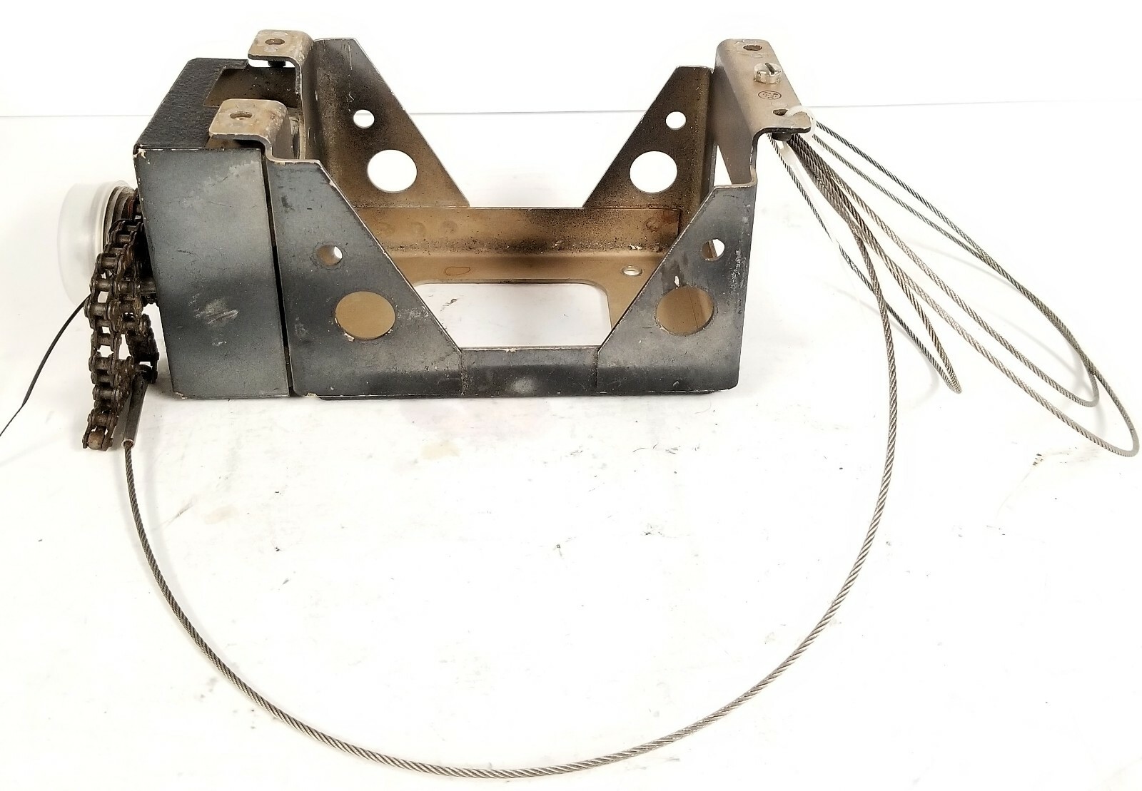 ARC ACTUATOR MOUNT P/N: 44415-4100