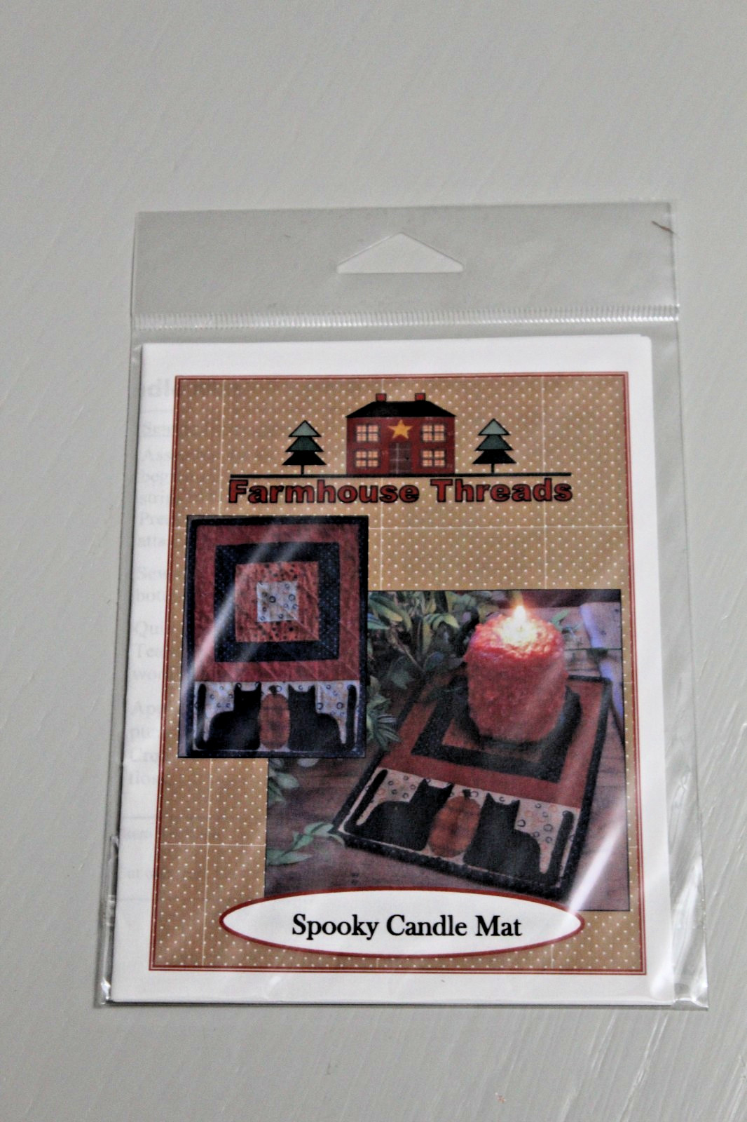 Farmhouse Threads  #206 Spooky Candle Mat  Quilt Pattern