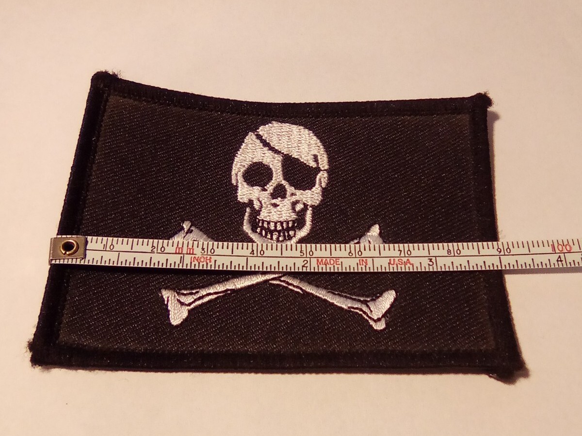 SKULL & BONES LOGO PATCH GREAT FOR ANY COLLECTION NEW # 1.
