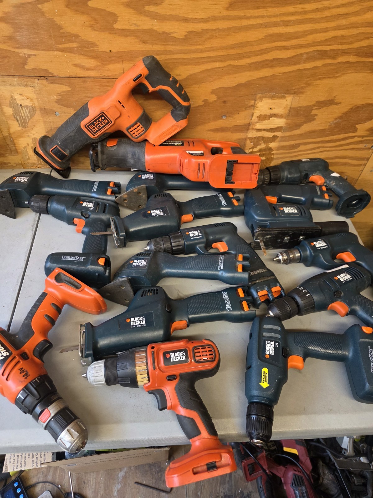 Black And Decker Power Mix Tools Lot 16