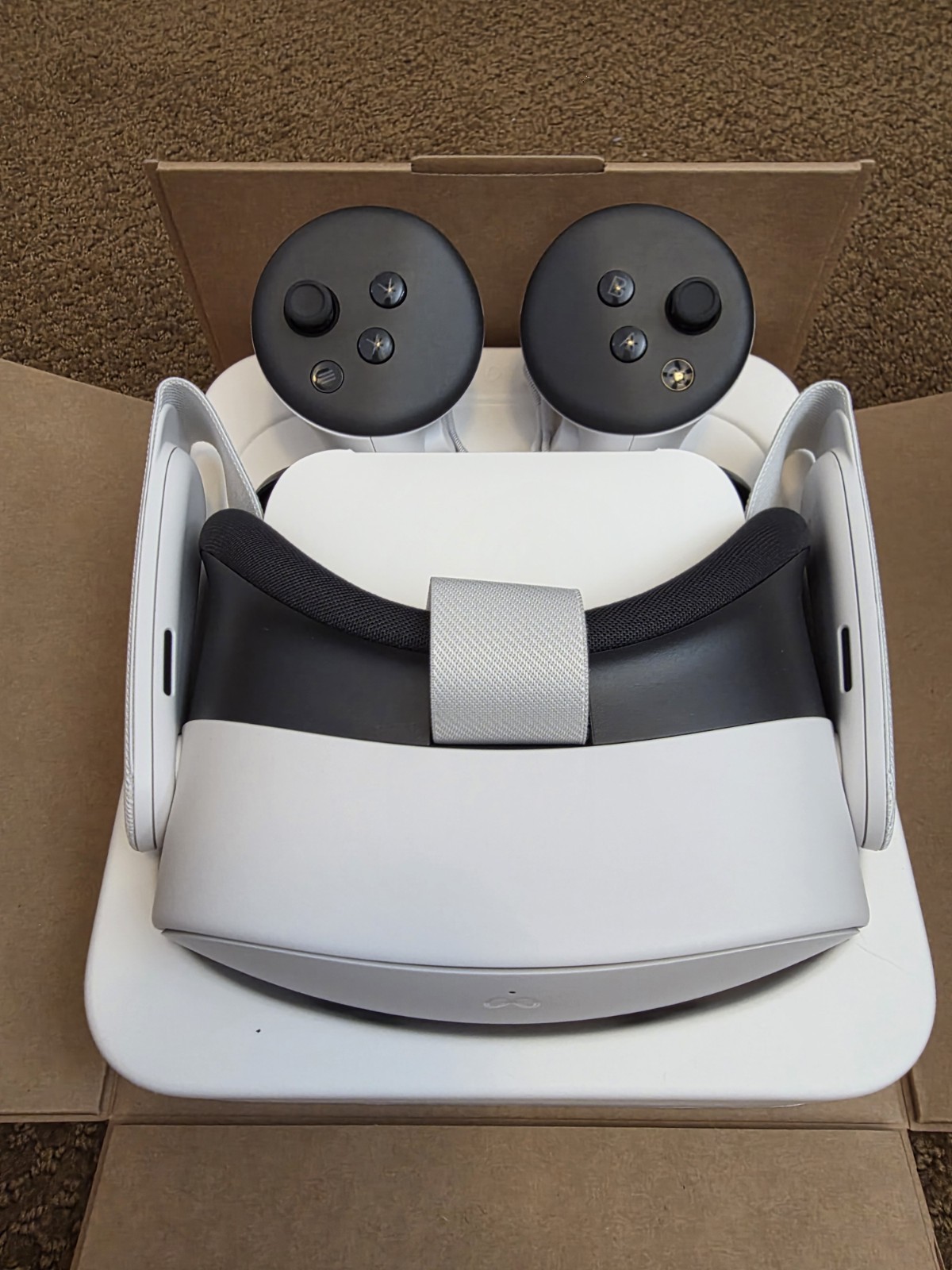 Meta Quest 3S 128GB VR Virtual Reality Gaming Headset