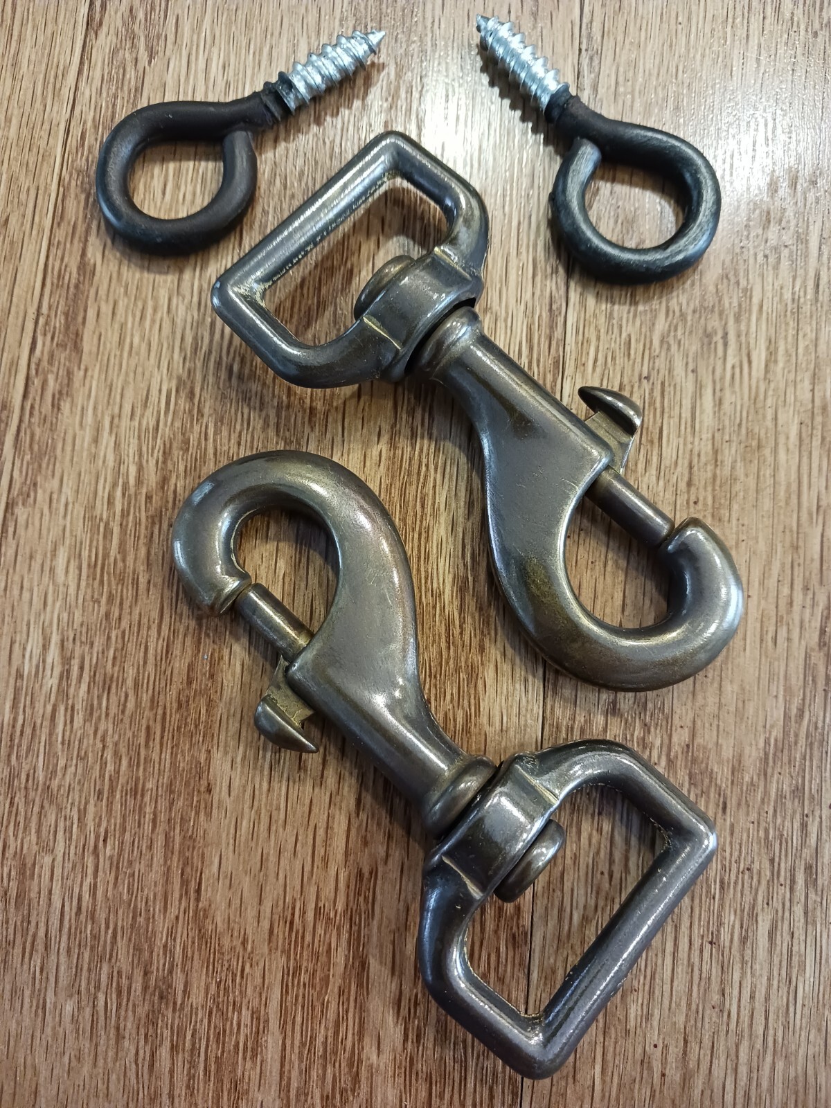 EVH Style Strap AGED Brass Snap Hook and Eye Set