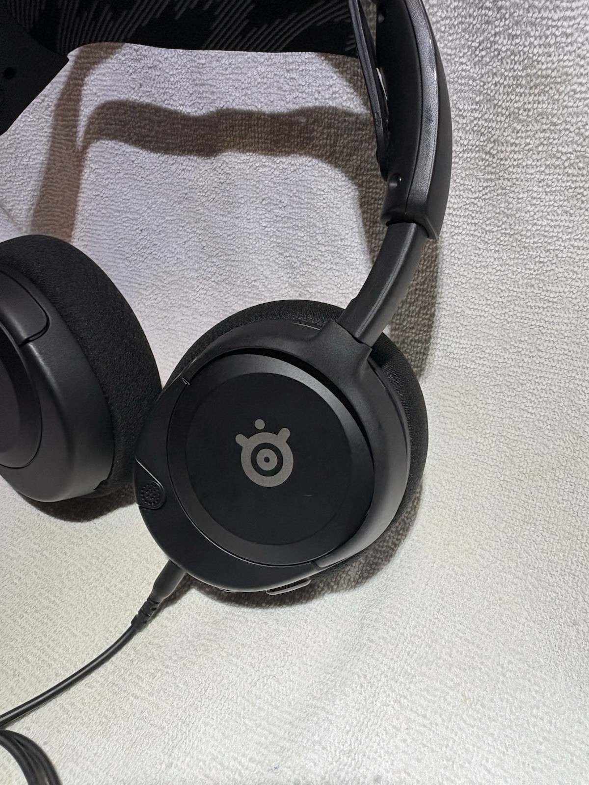 SteelSeries Arctis Nova 1X Over-Ear Gaming Headset - Black