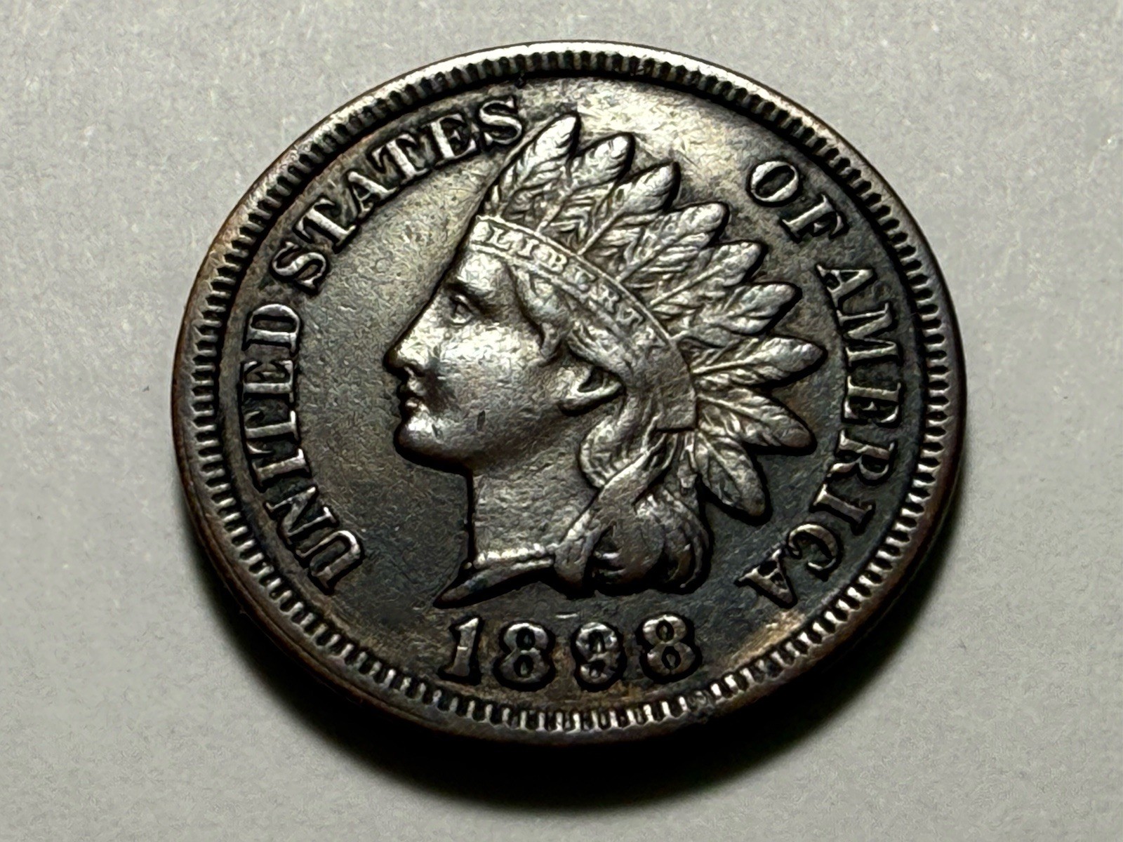 1898 INDIAN HEAD PENNY U.S. COIN - SHIPS FREE W/ USPS TRACK & INSUR