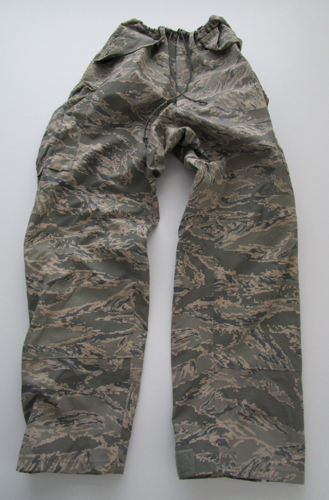 Mens Medium Long US Army Pants All Purpose Environmental Camo Pants Gore Tex