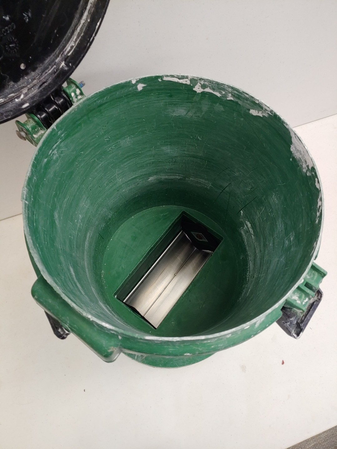 SHEETROCK Brand Corner Bead Hopper 340311, RT