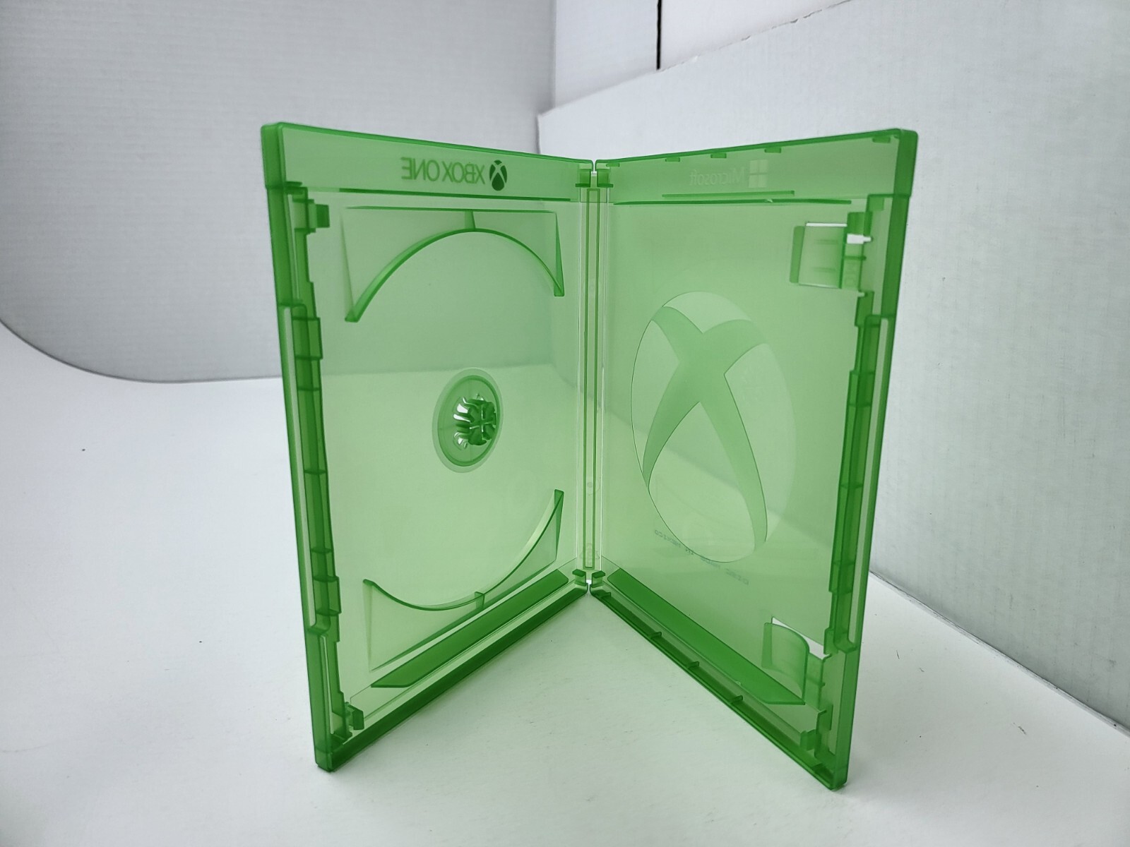 2X MINT NEW XBOX ONE Authentic Replacement Clear Green Game Case OEM W/Sleeve