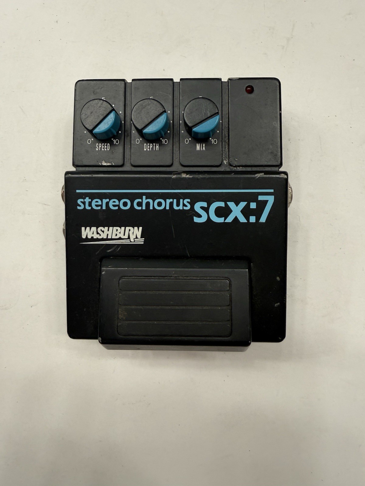 Washburn SCX:7 Stereo Chorus Analog Rare Vintage Guitar Effect Pedal