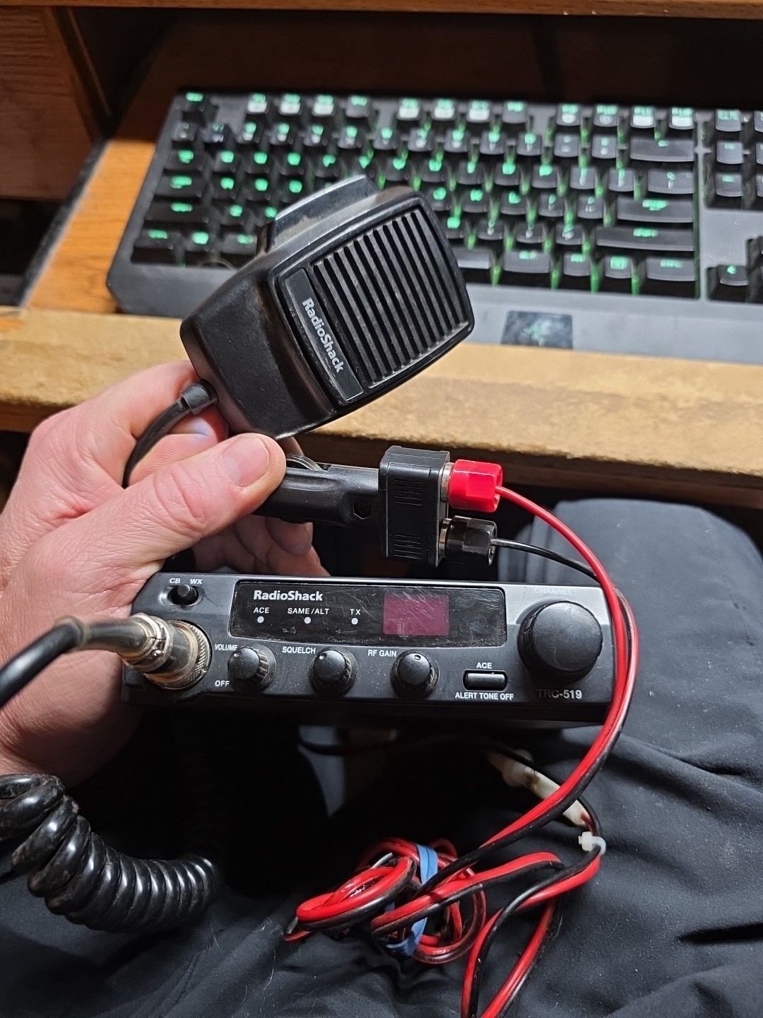 Radio Shack, Realistic TRC-519 CB Radio Old School Quality and Function