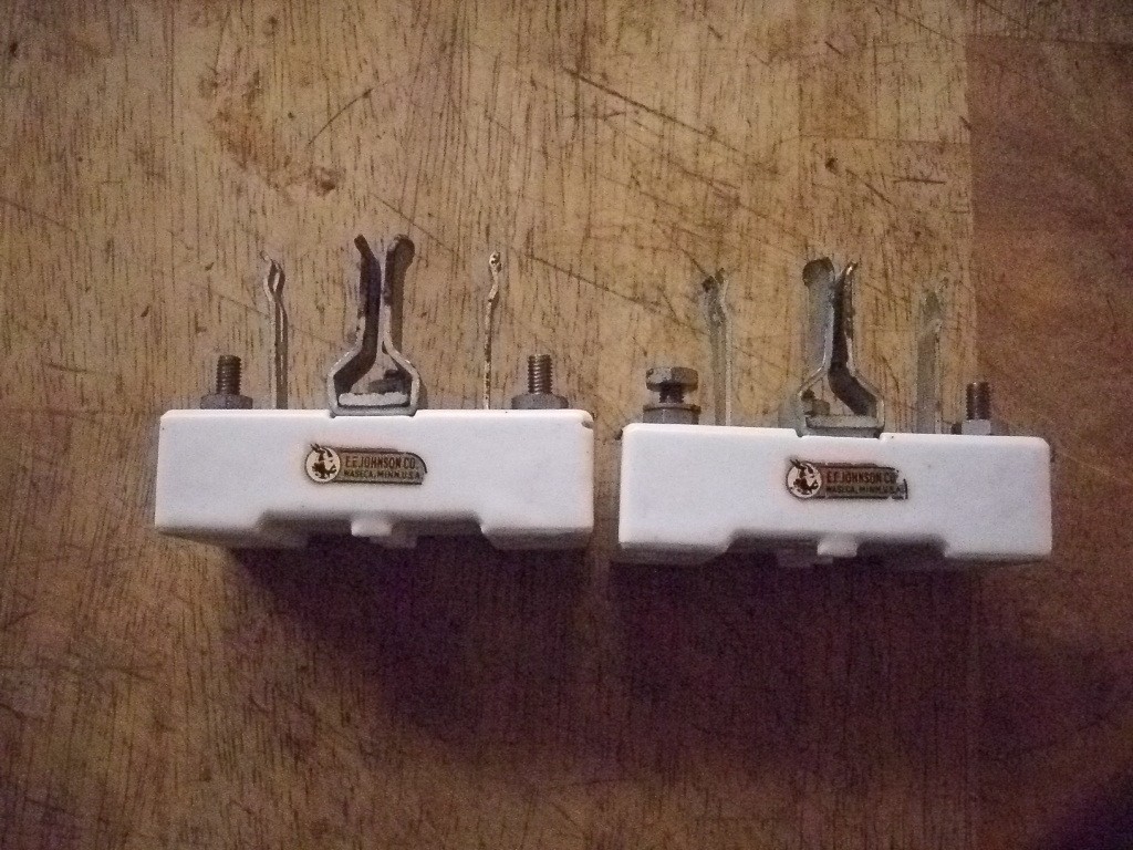 Vintage E.F. Johnson 215-c inline tube mounts two