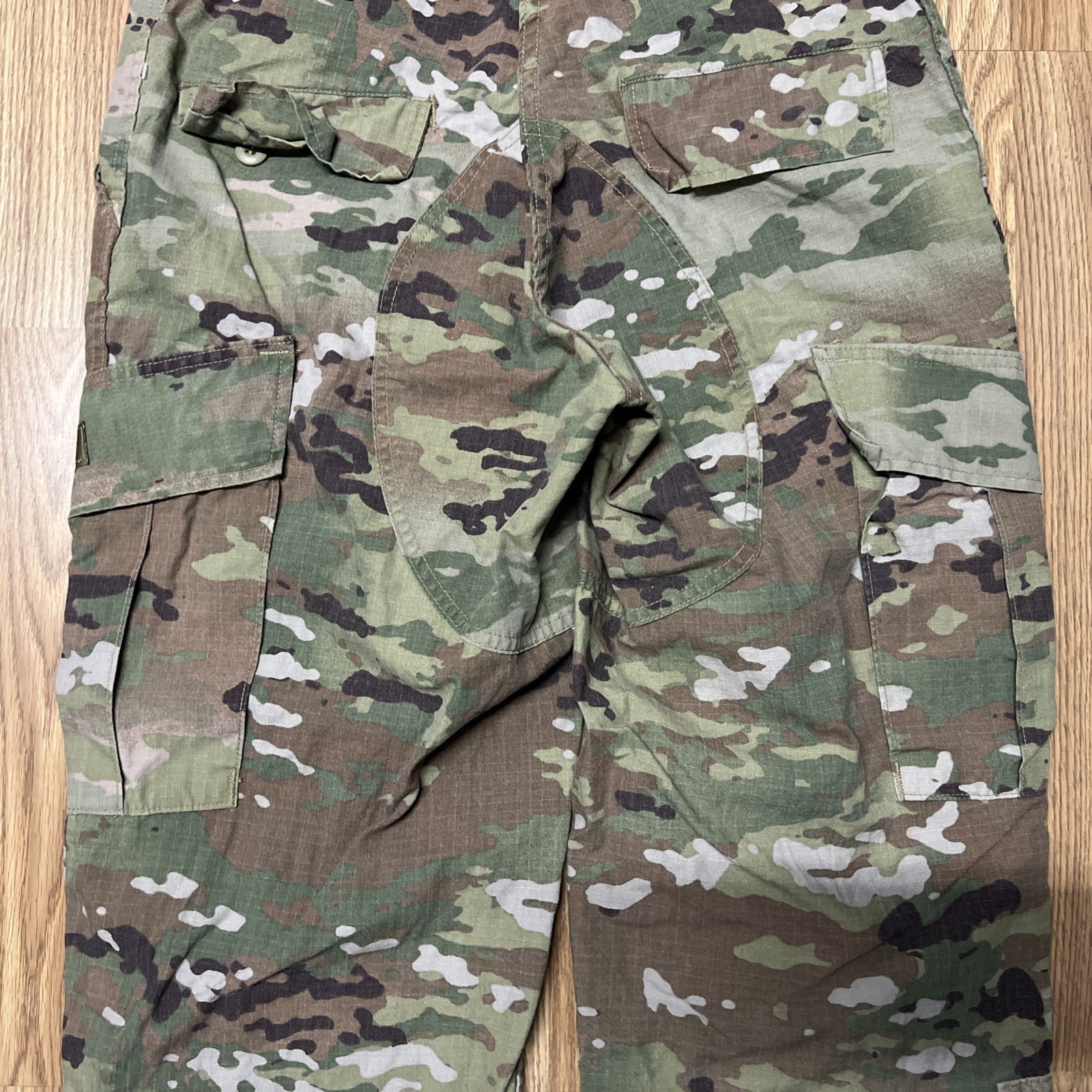 US Army OCP Multicam Combat Trousers Medium Regular Flame Resistant USED #01