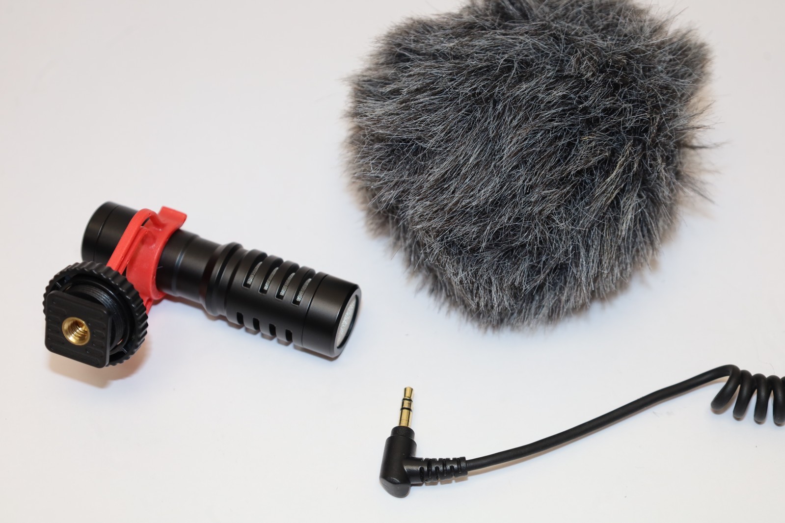 Movo VXR10 Universal Cardioid Microphone