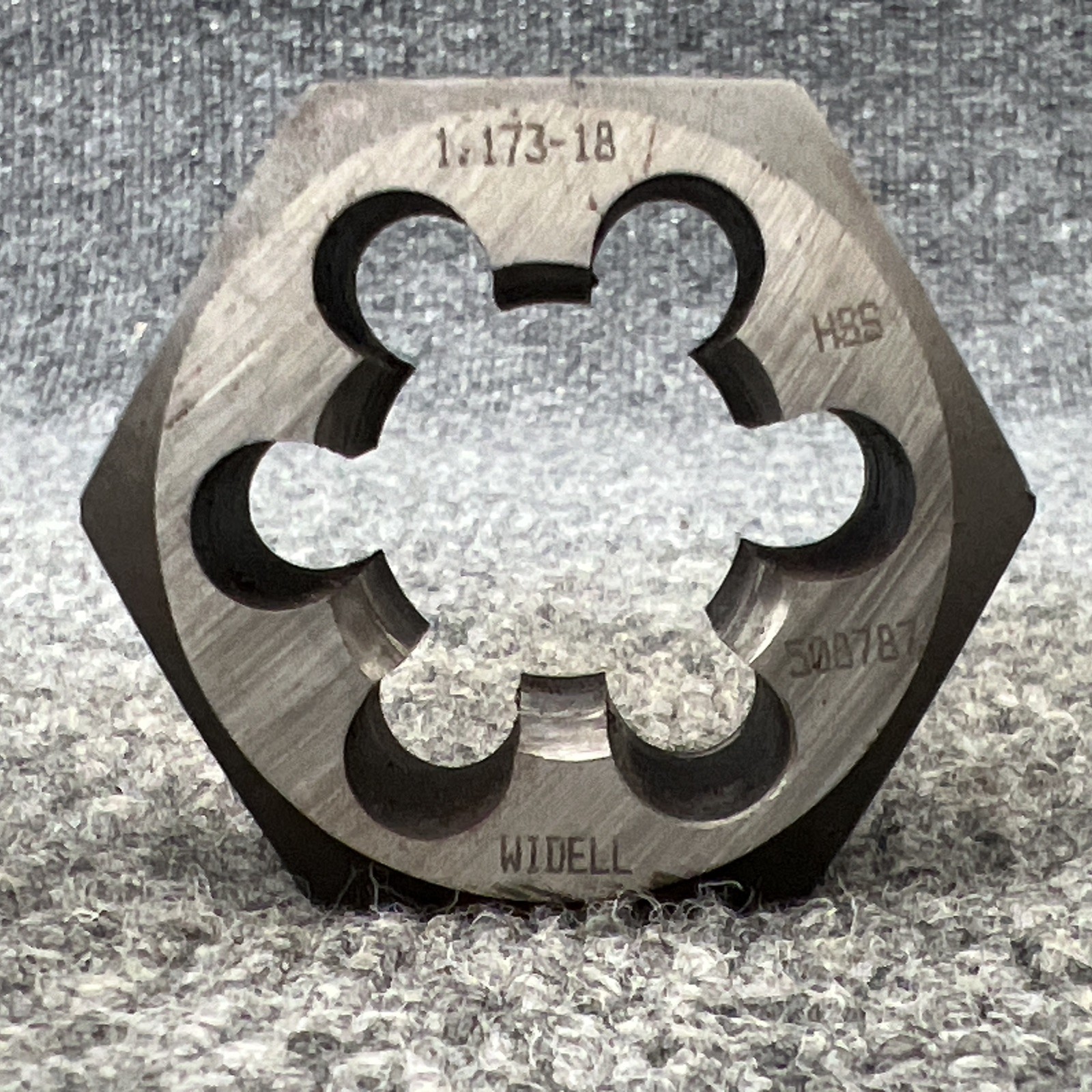 Widell 508787  1.1730-18 HSS Thread Die 2.5 OD Used