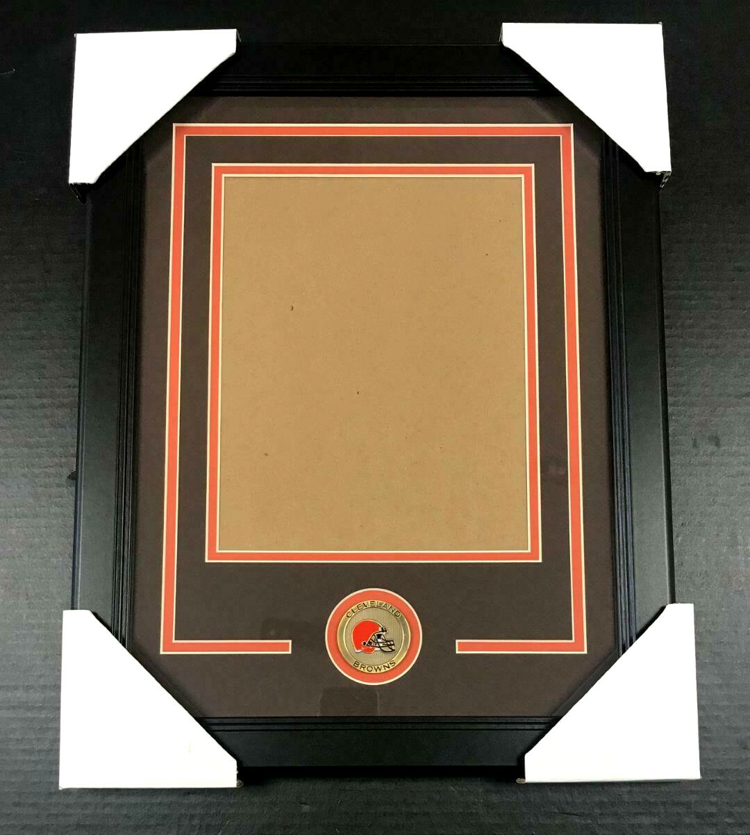 CLEVELAND BROWNS Medallion Frame Kit 8x10 Photo Double Mat VERTICAL