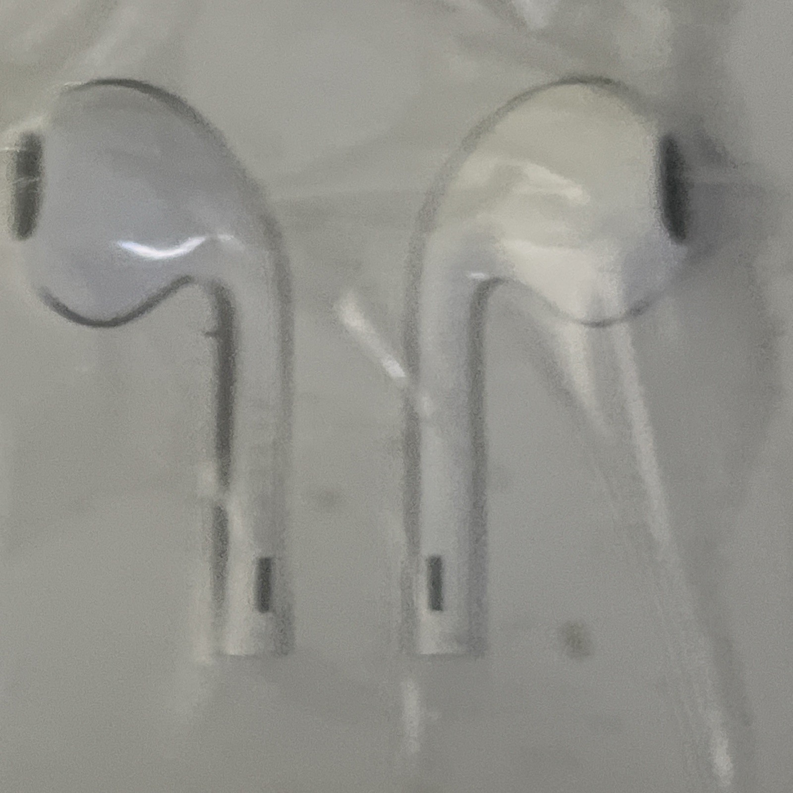 Apple EarPods White Plug In Only  Has Tape Over The Buds