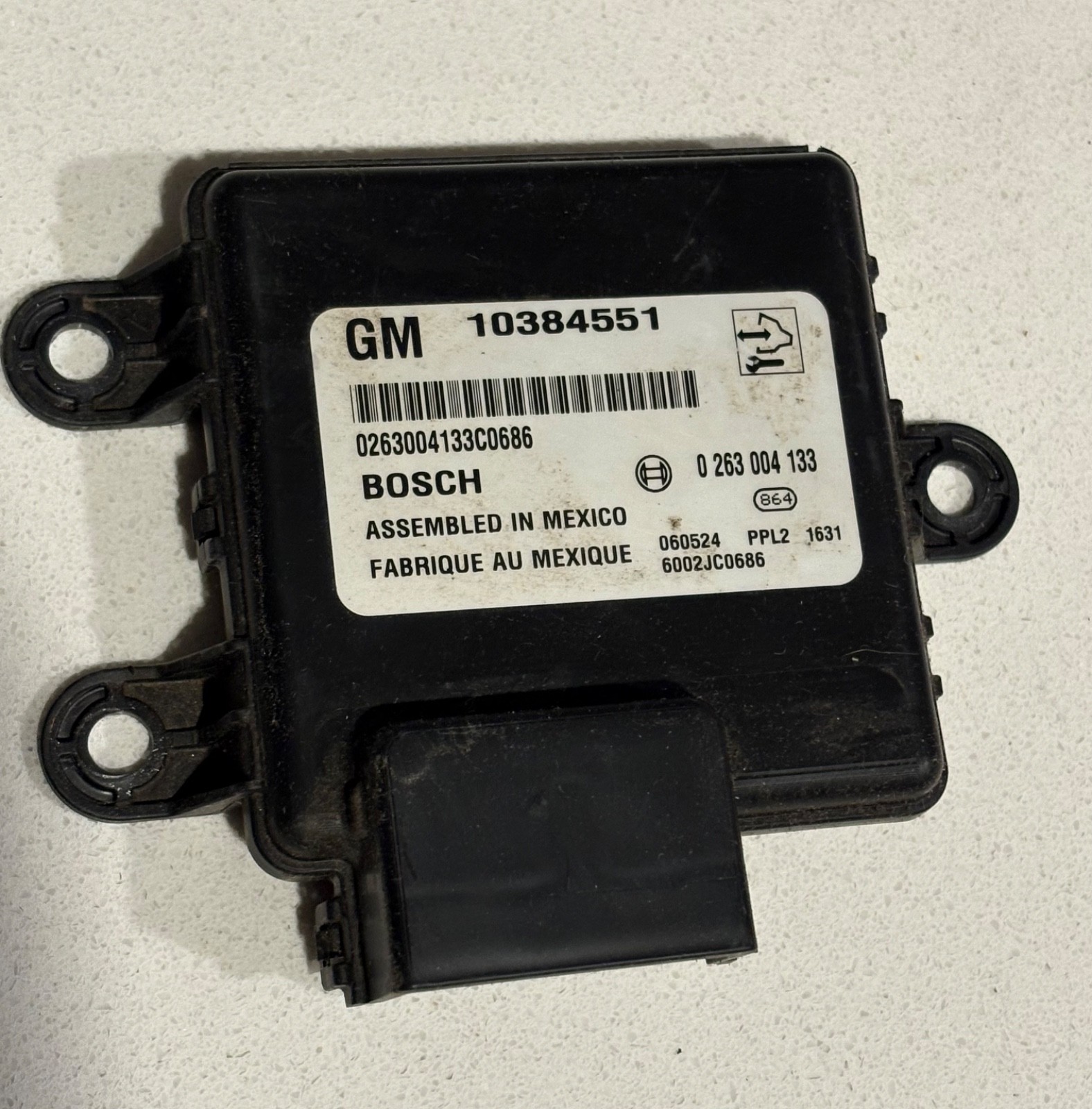 2007-2009 Tahoe Suburban Escalade Rear Park Assist Module 10384551 OEM
