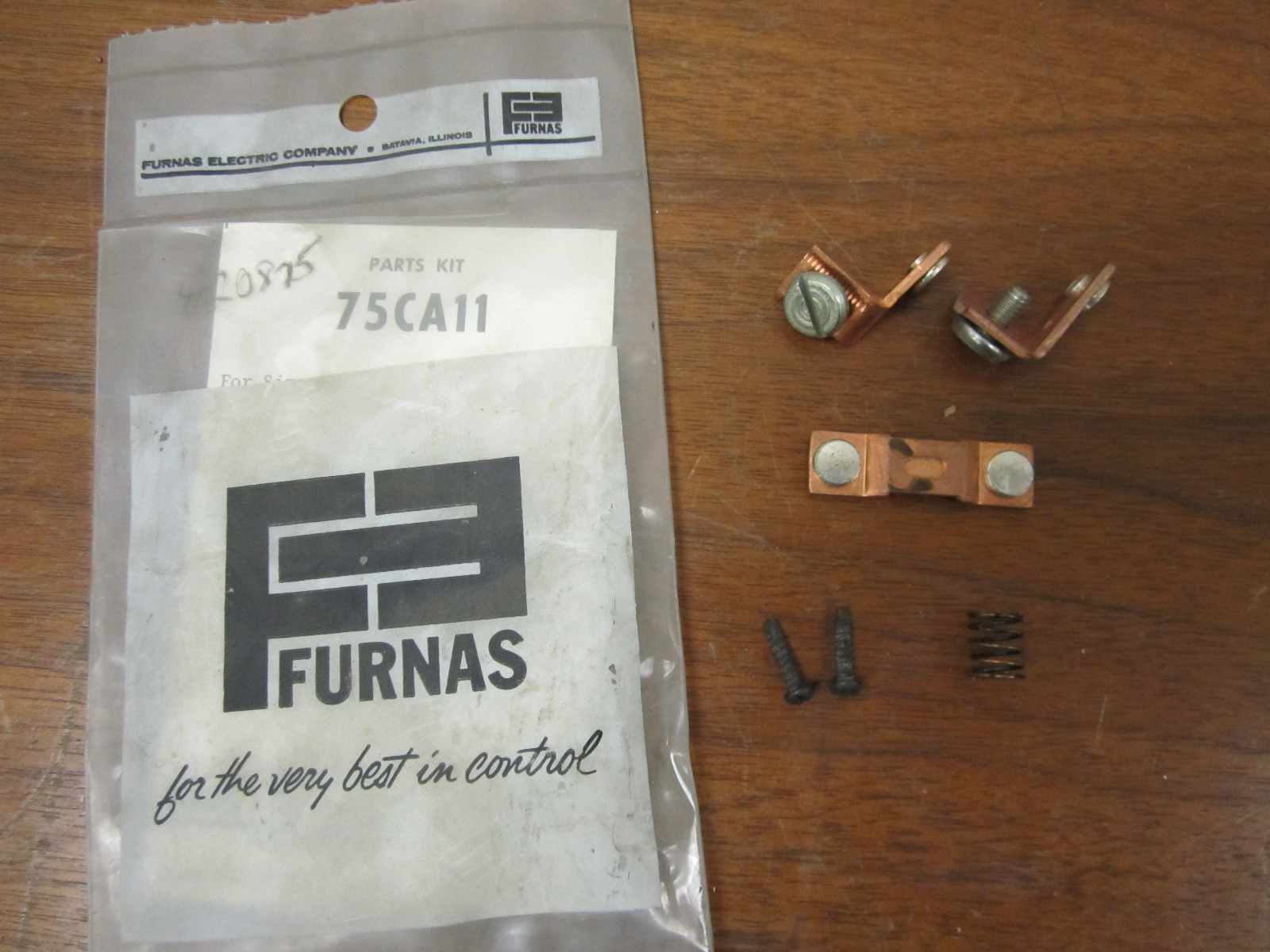 FURNAS CONTACT KIT 75CA11 NEW!!