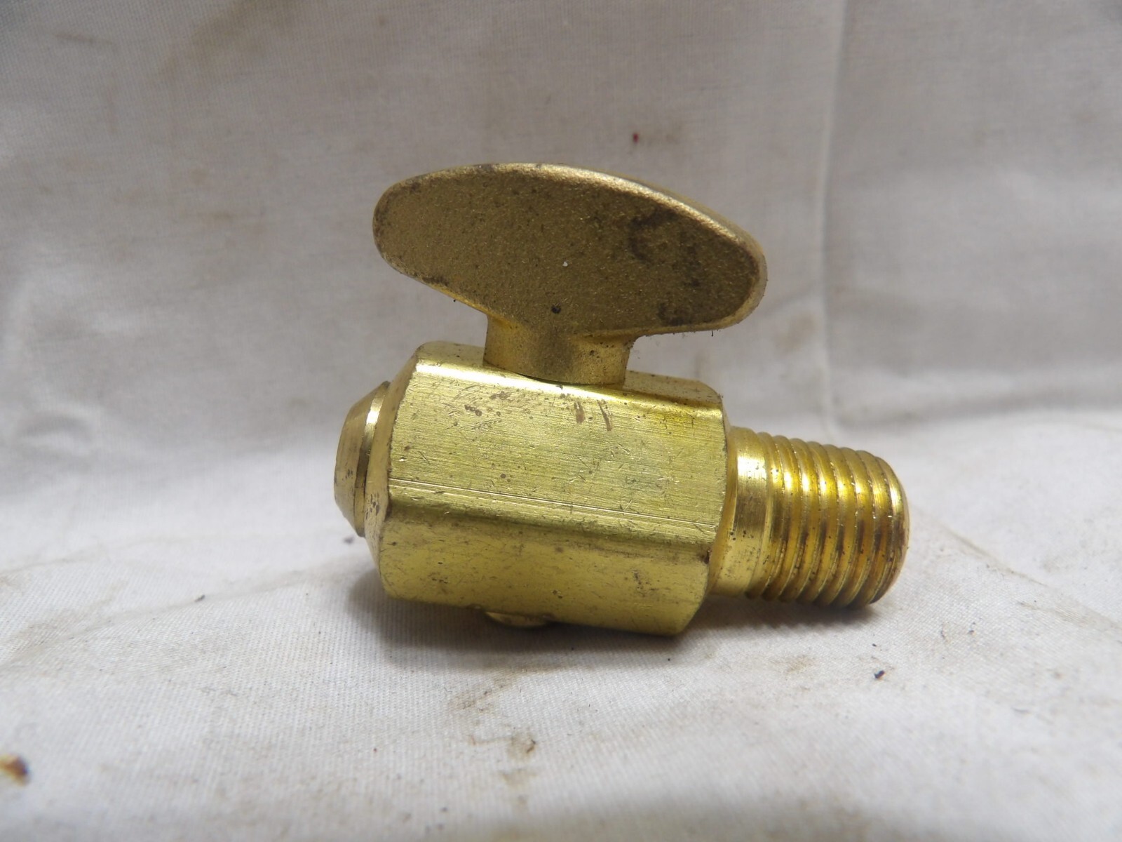 Brass Drain Valve 1/4" npt