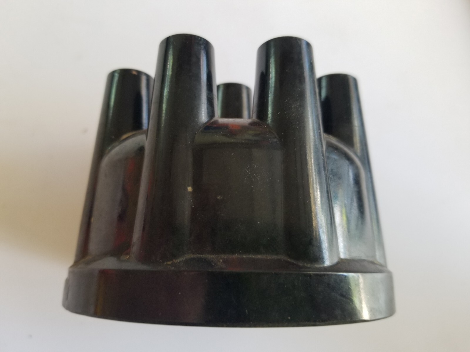 Napa Echlin FA98 Distributor Cap