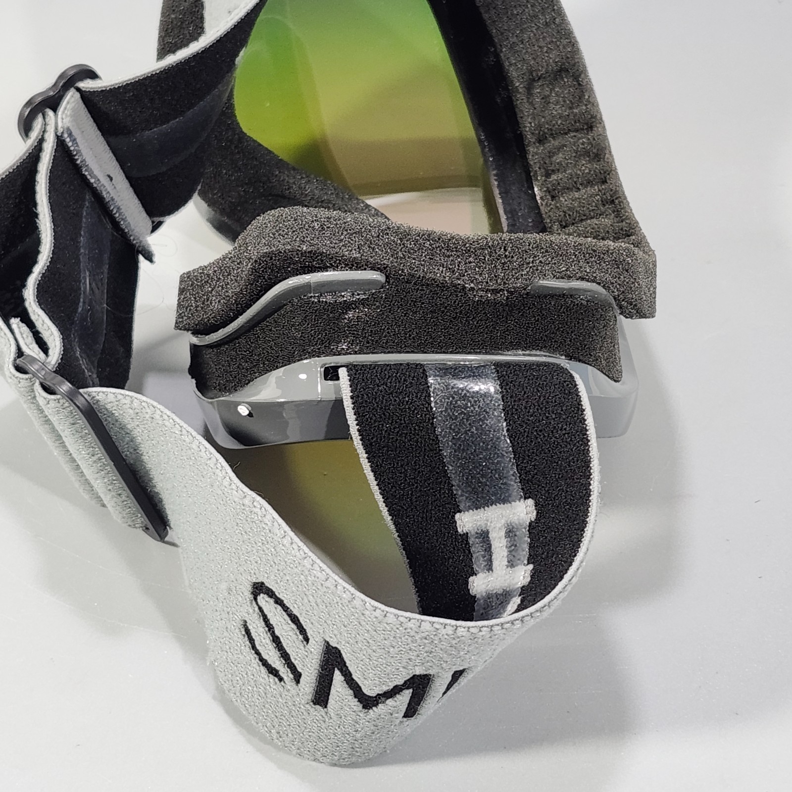 Smith Optics Project Grey Adult Snow Goggles Fire Red Mirror Lens Ski with Bag